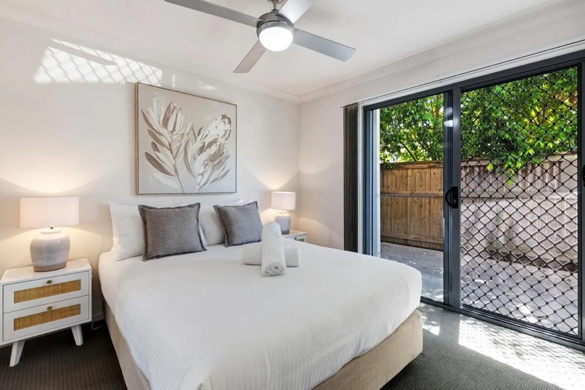 Bed in MARJ12- Stylish and Spacious