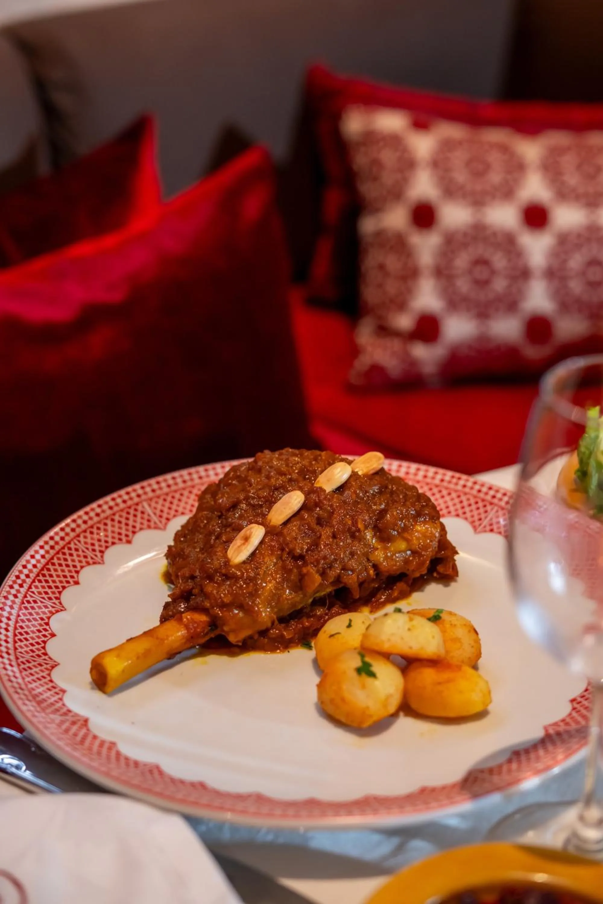 Restaurant/places to eat in Al Fassia Aguedal