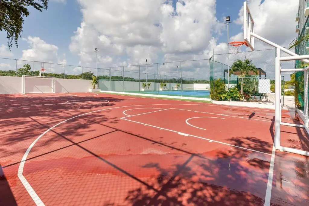 Day in Luxury Condo, 2BR, Fast Internet, Condo Akul