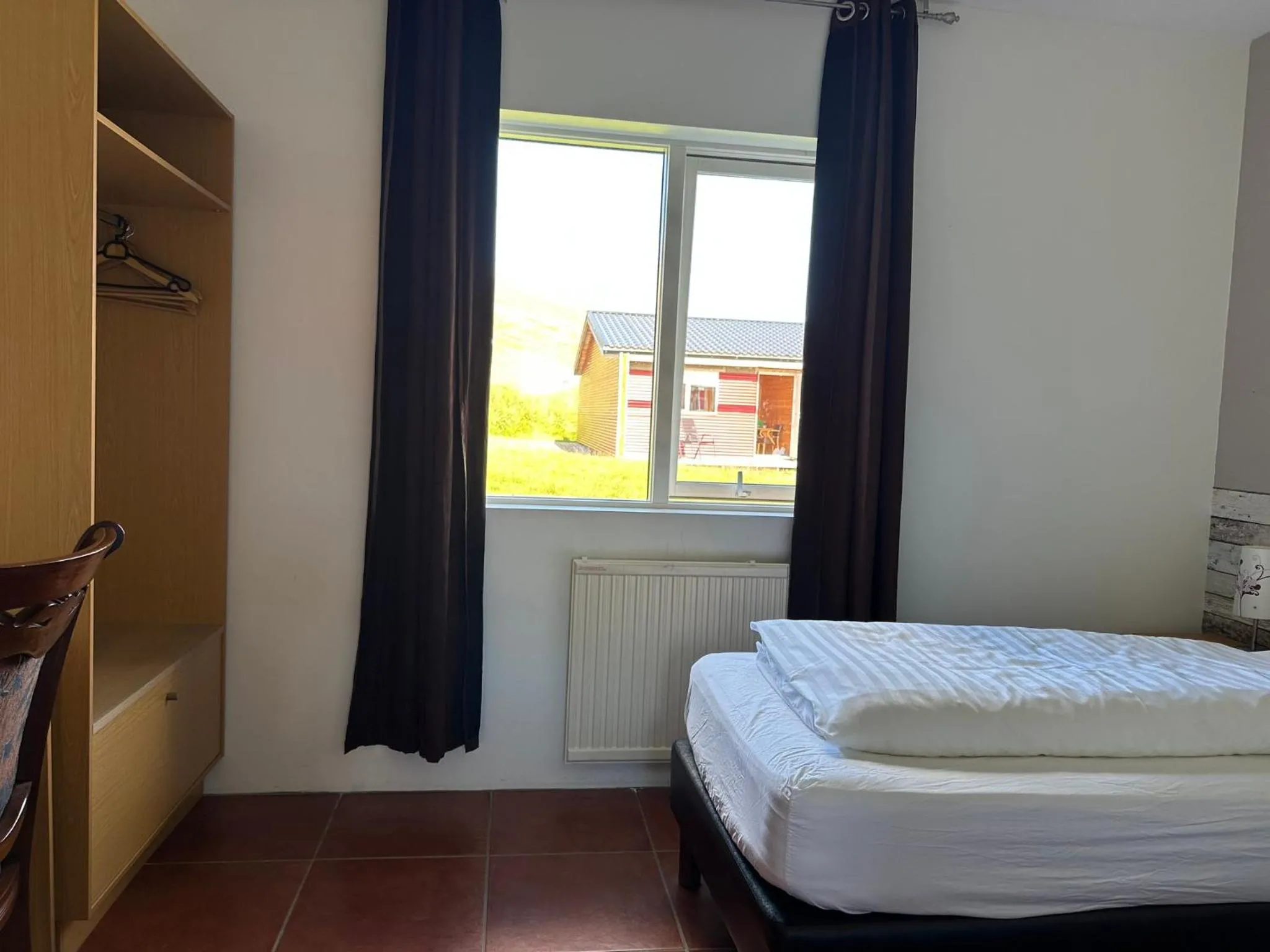 Property building, Bed in Álfheimar Hotel