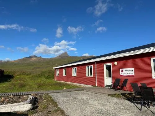 Facade/entrance in Álfheimar Hotel