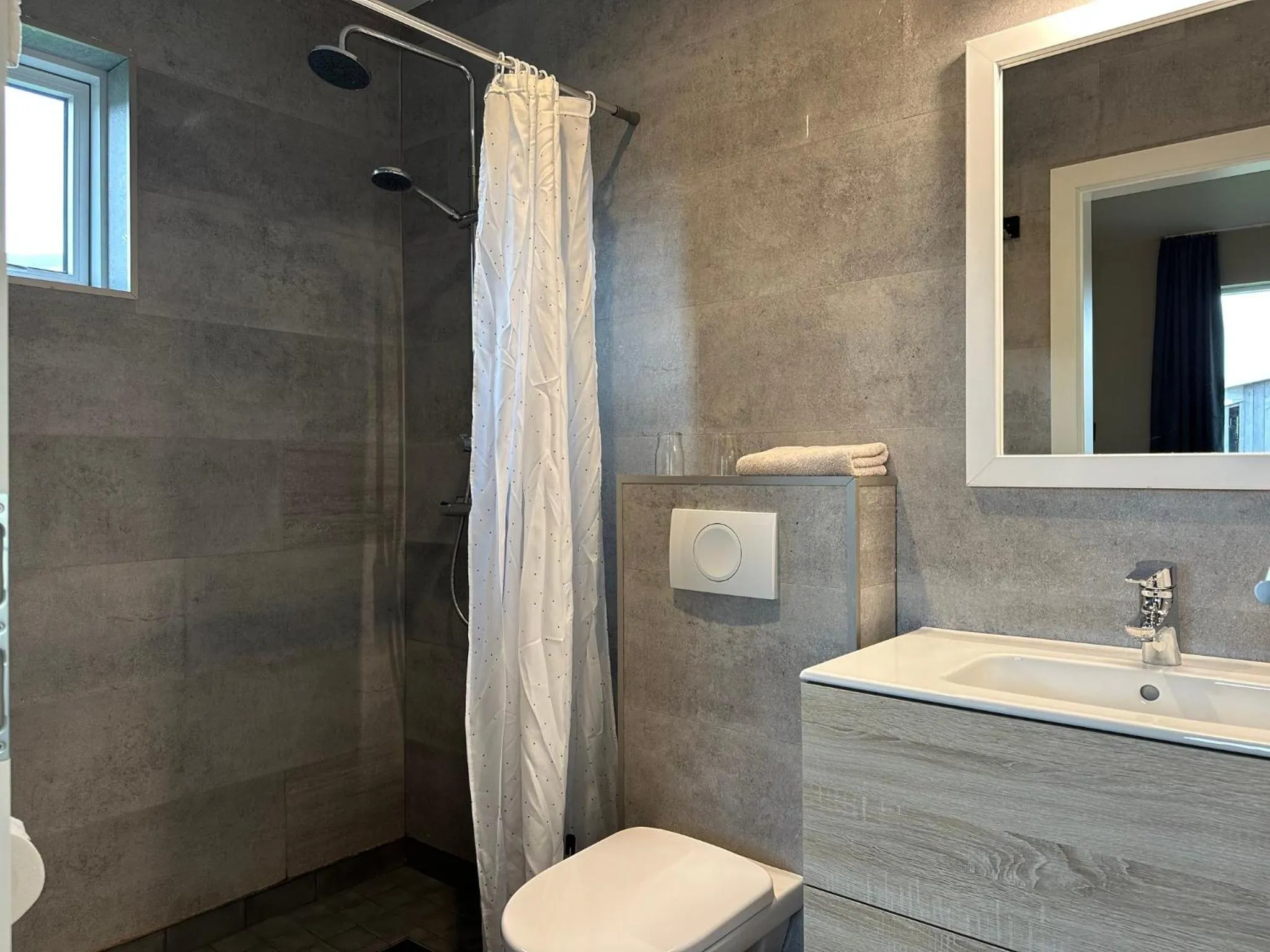 Bathroom in Álfheimar Hotel