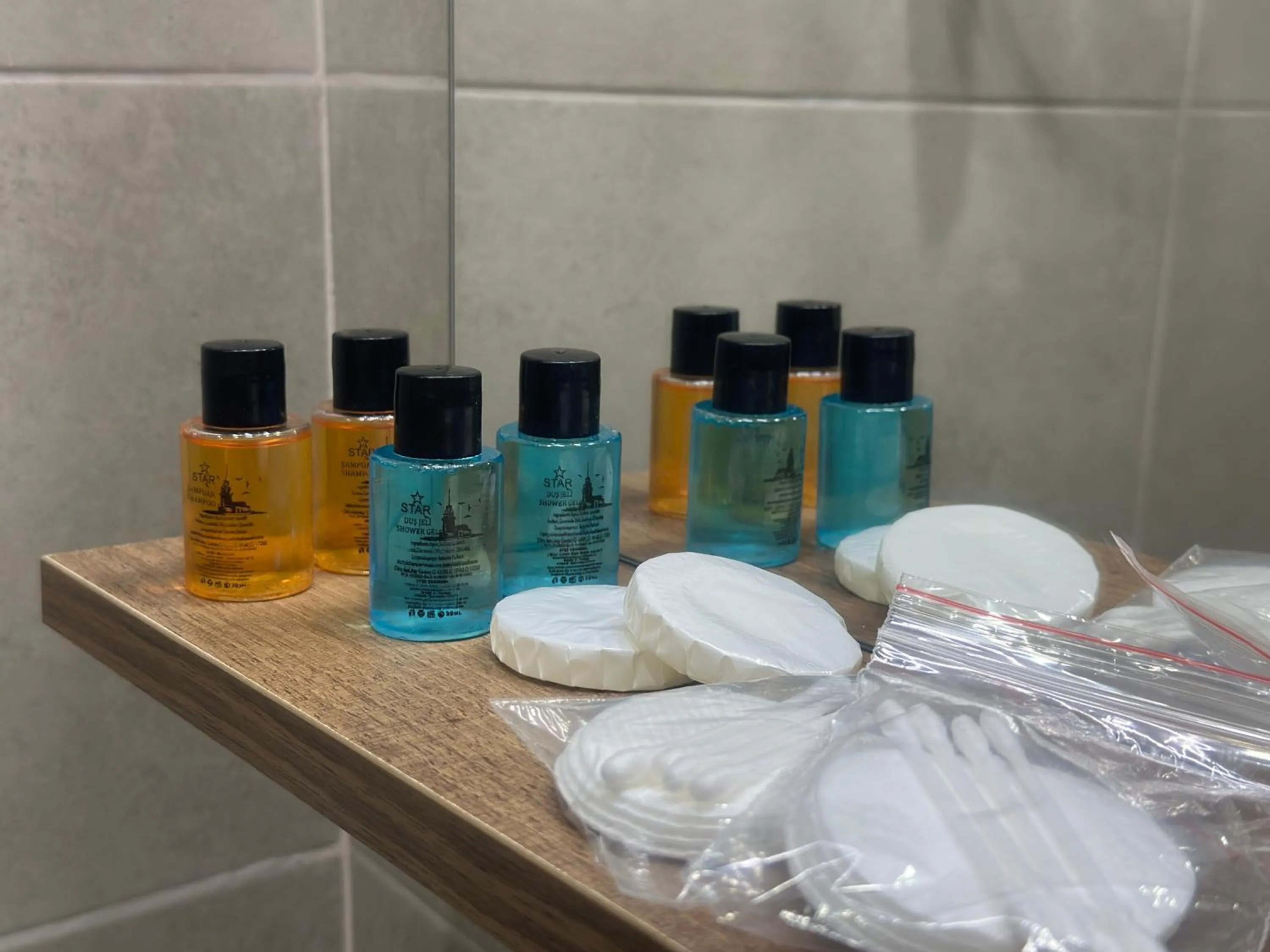 Bathroom in Dream Apartments at Alliance Palace