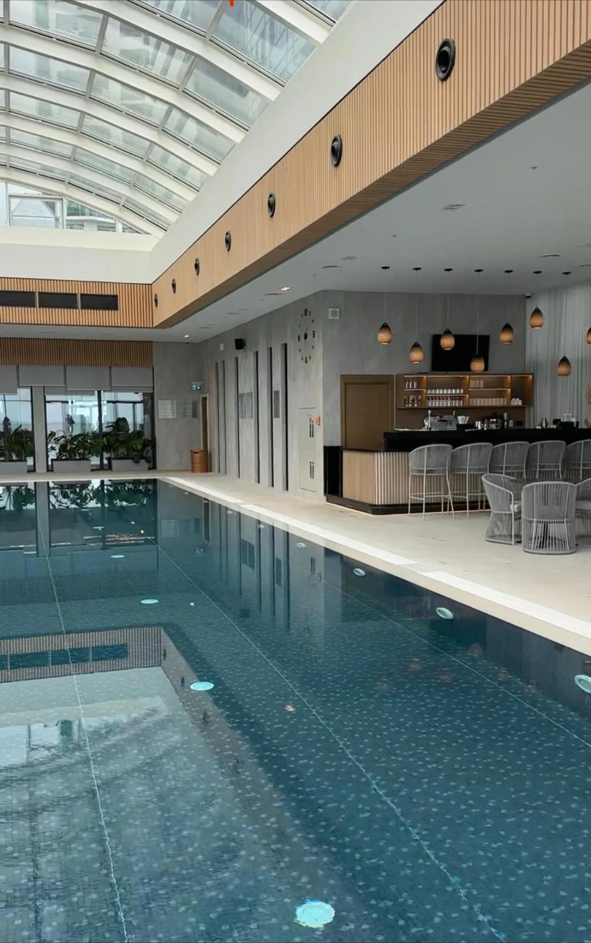 Swimming pool in Dream Apartments at Alliance Palace