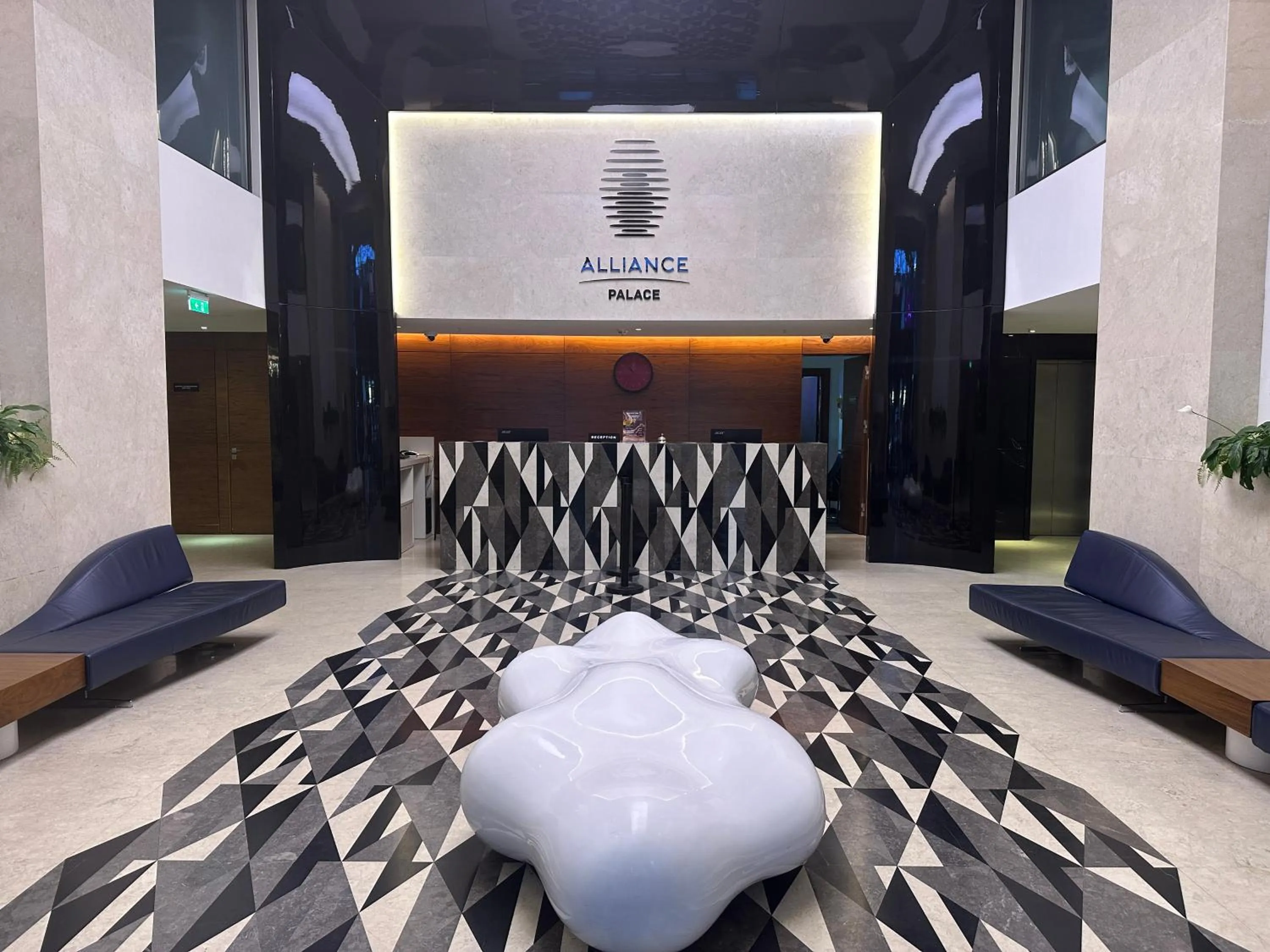 Lobby or reception in Dream Apartments at Alliance Palace