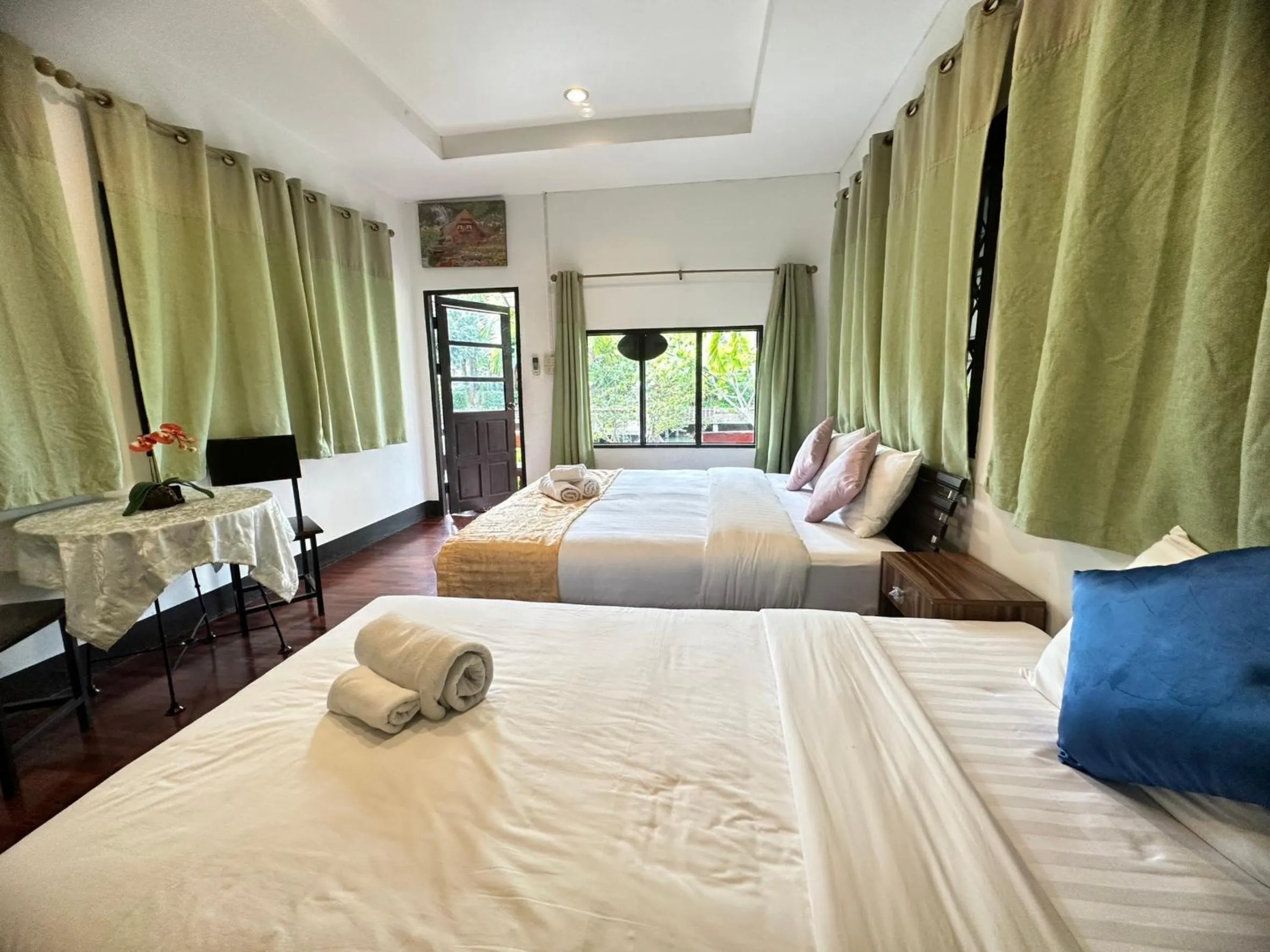 Bed in Soft Resort Kad Farang Hangdong