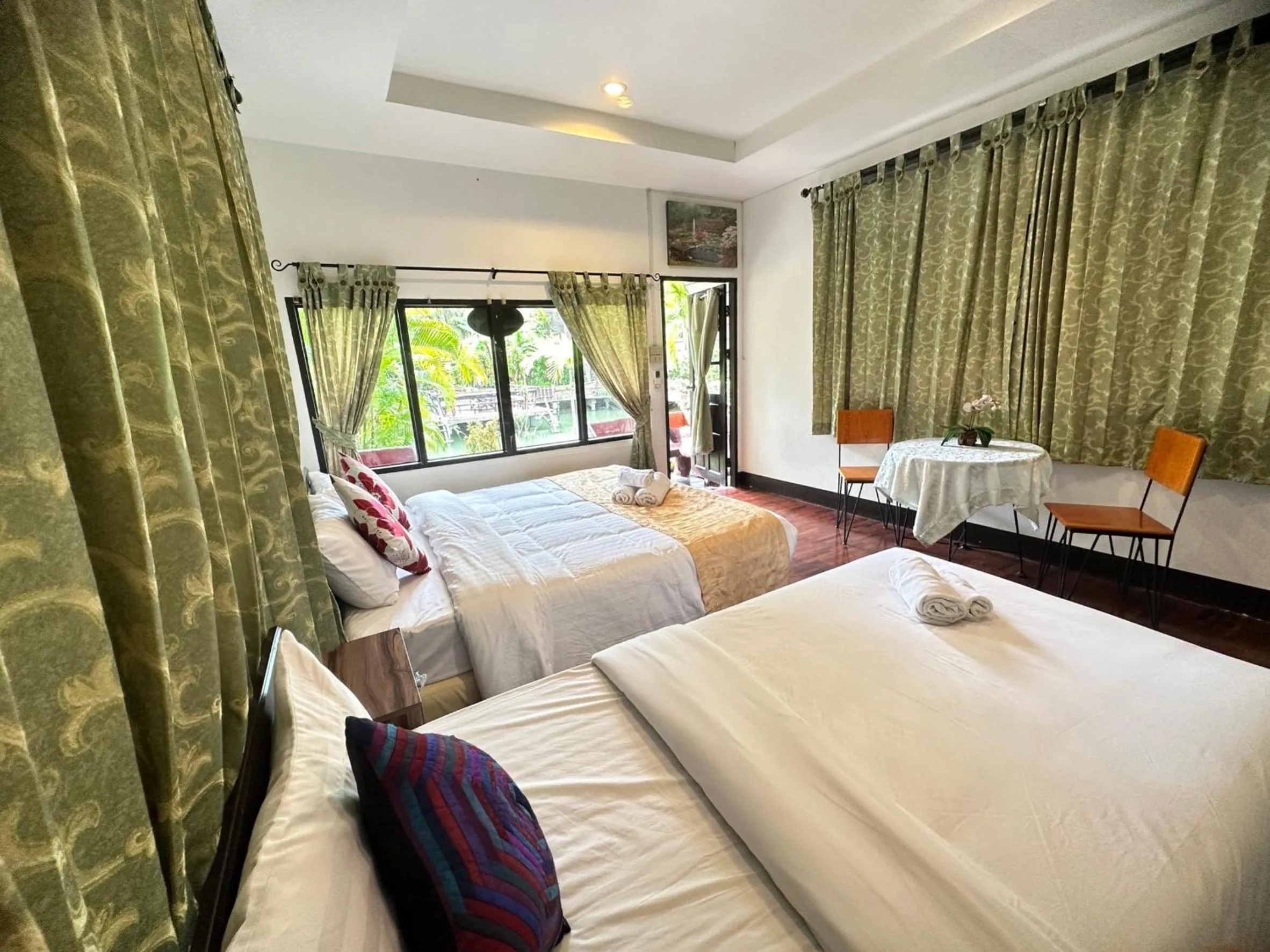 Bed in Soft Resort Kad Farang Hangdong