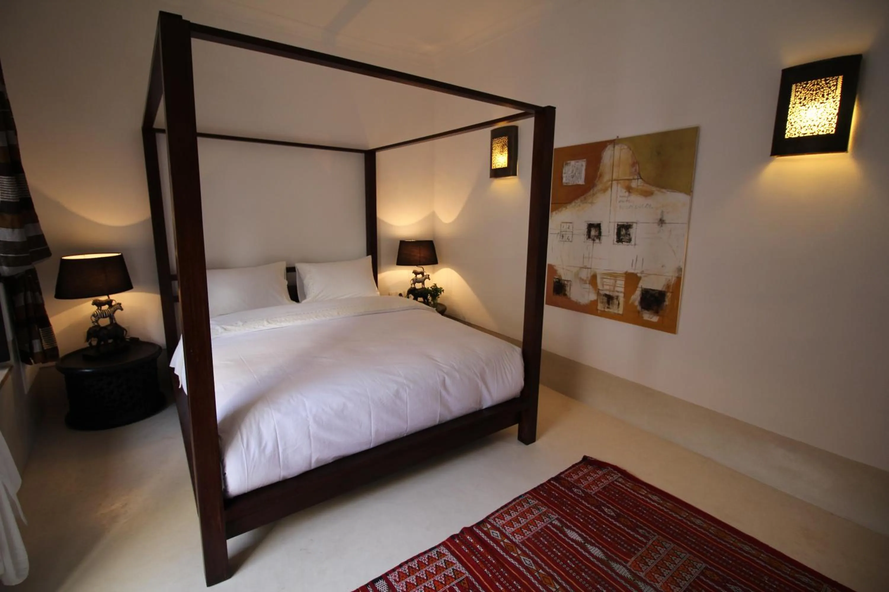 Bed in Riad Les 5 Soeurs