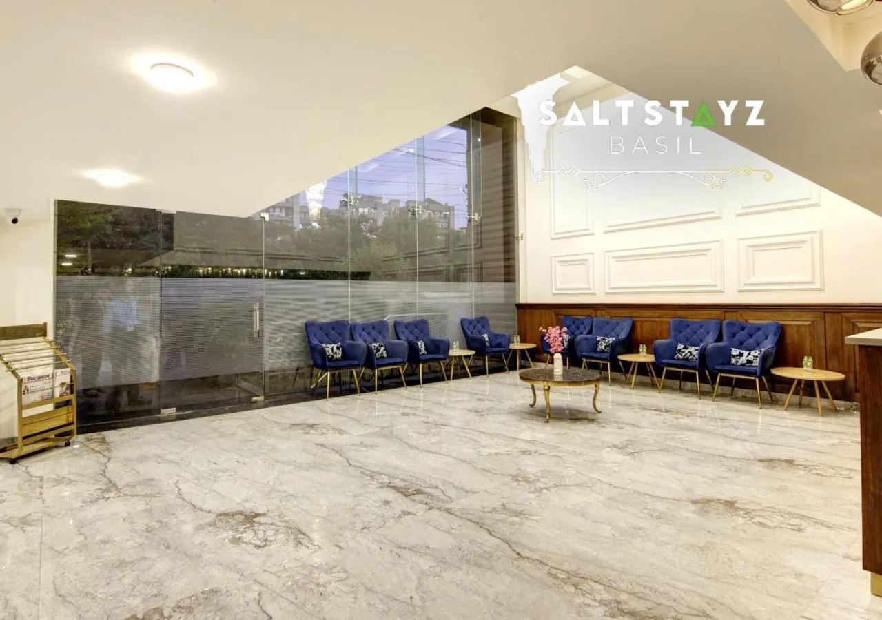 Facade/entrance in Saltstayz Basil - Near Golf Course Road & Extension Road