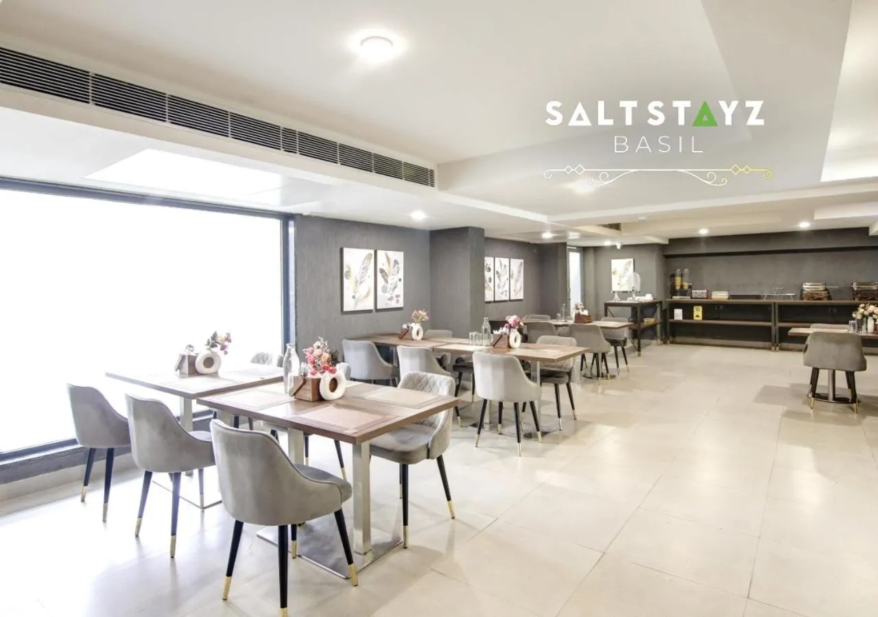 Restaurant/places to eat in Saltstayz Basil - Near Golf Course Road & Extension Road