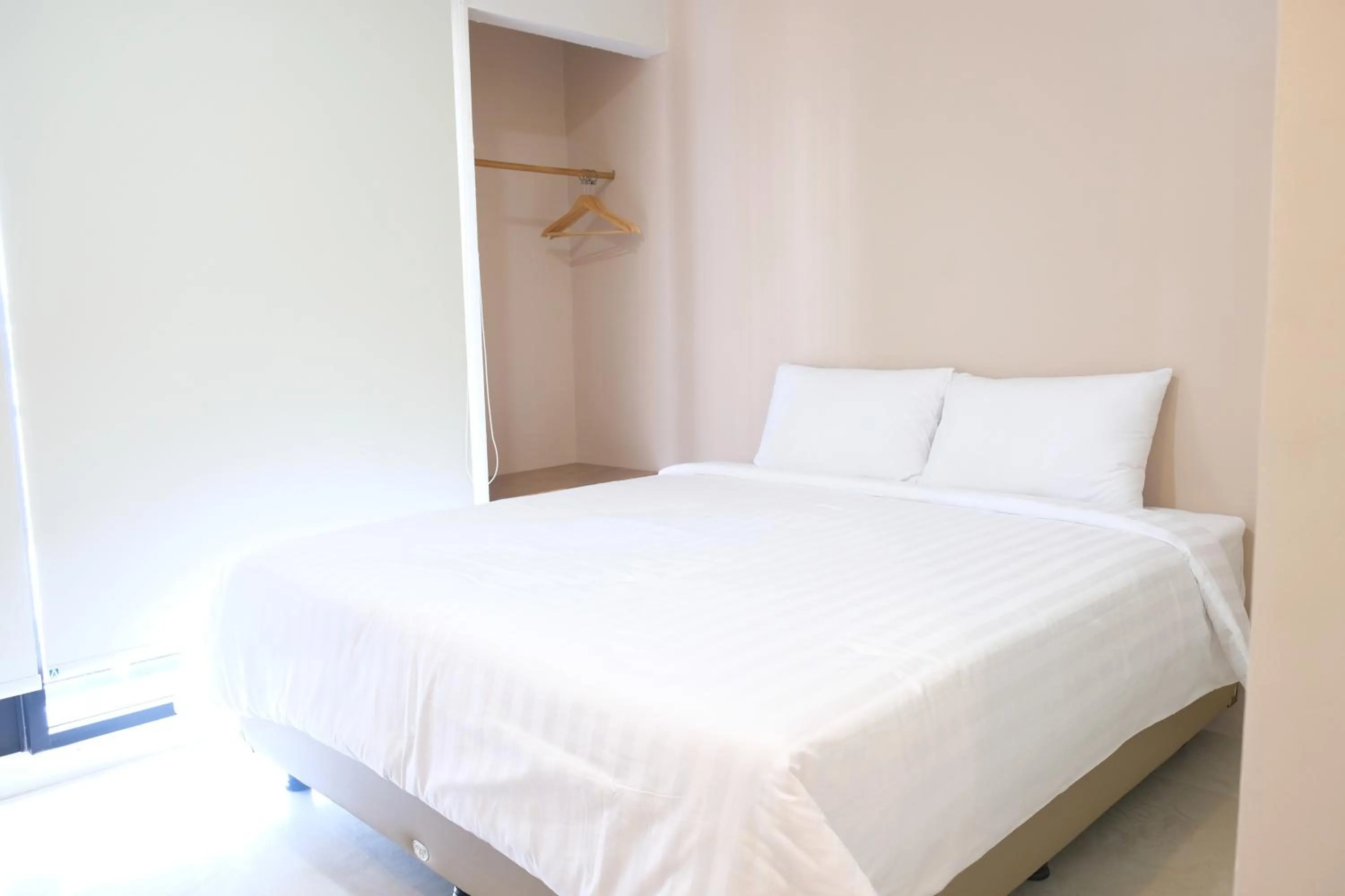 Bed in Grownicle Living Syariah