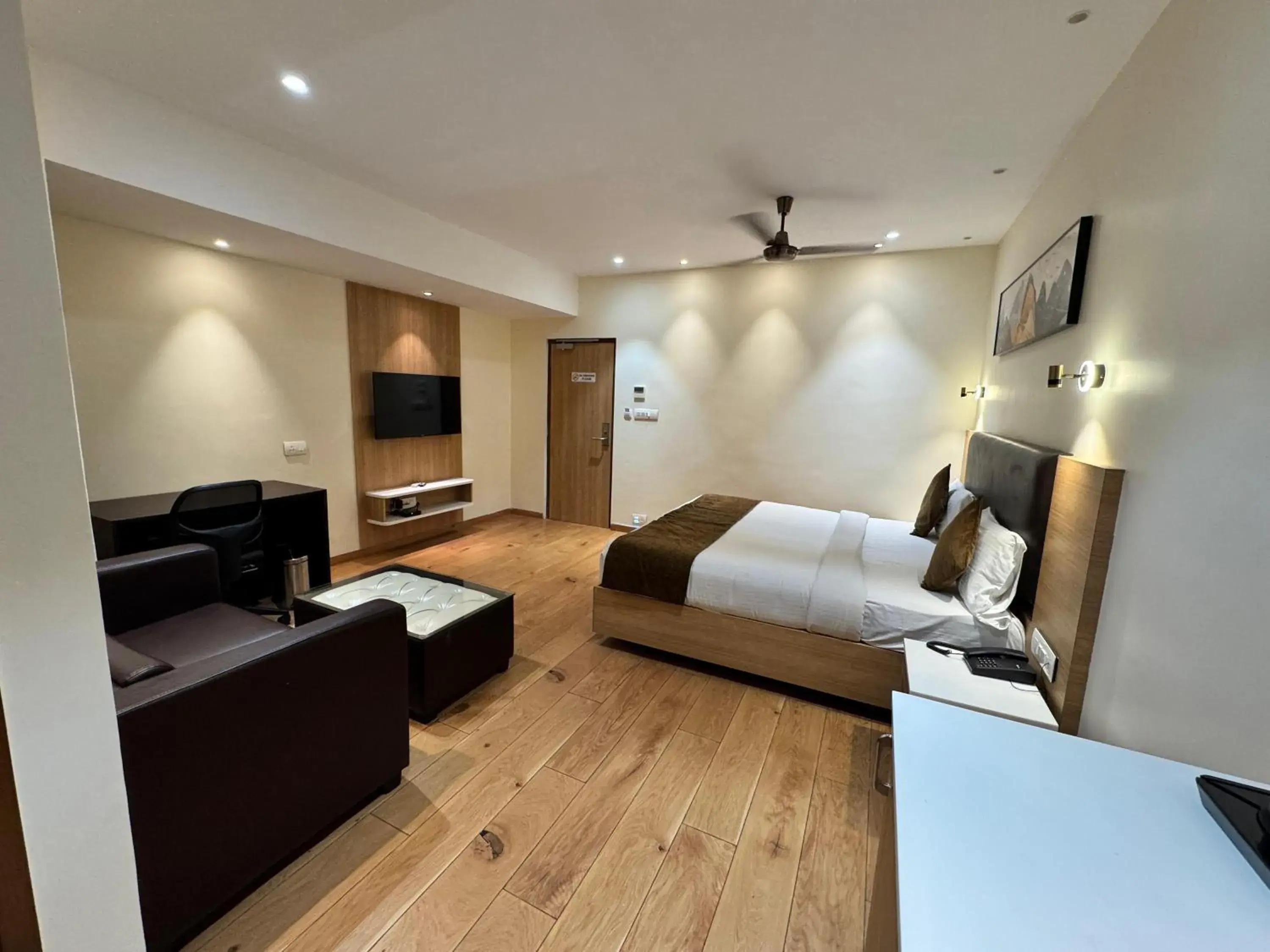 Bed in HOTEL TOUCHWOOD Bed in HOTEL TOUCHWOOD