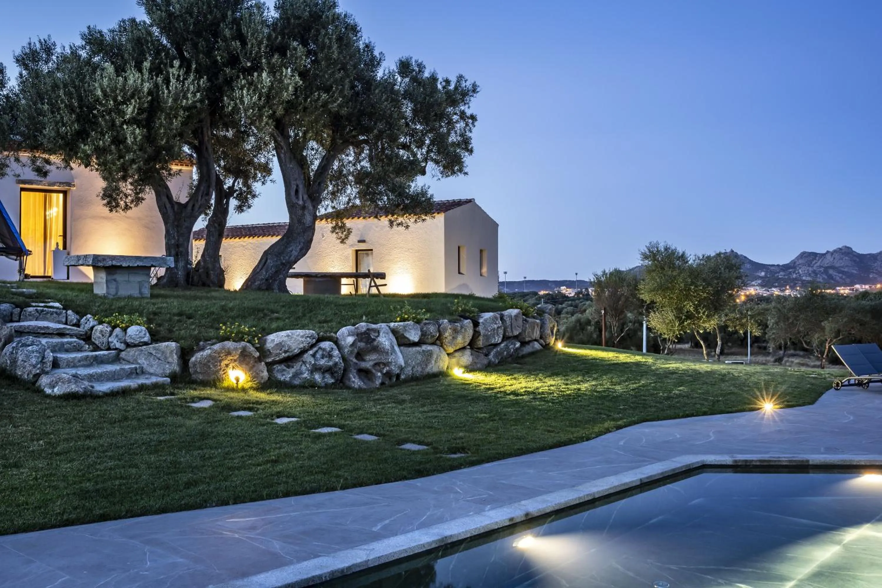 Property building in Uddastri Retreat