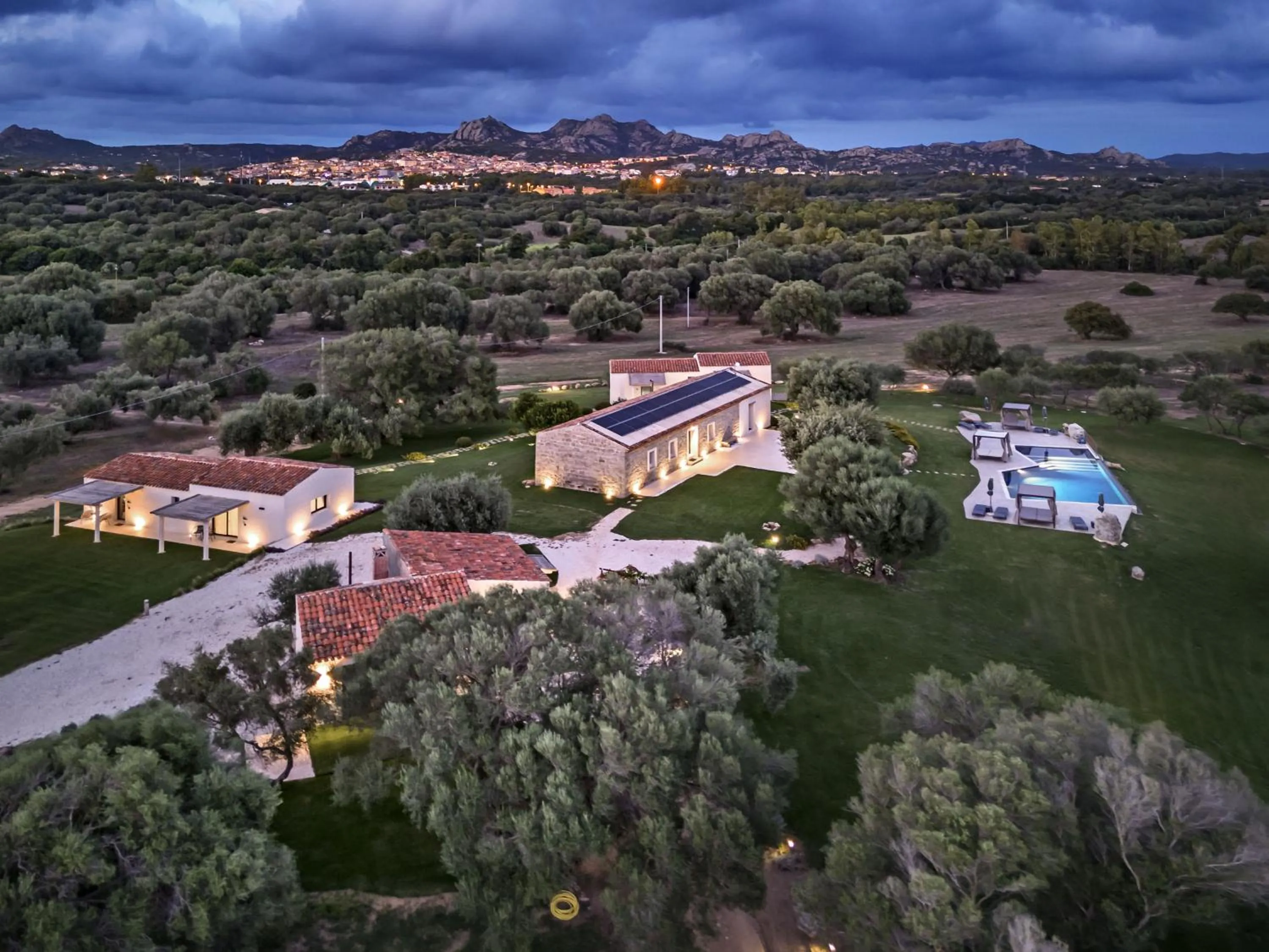 Bird's eye view in Uddastri Retreat