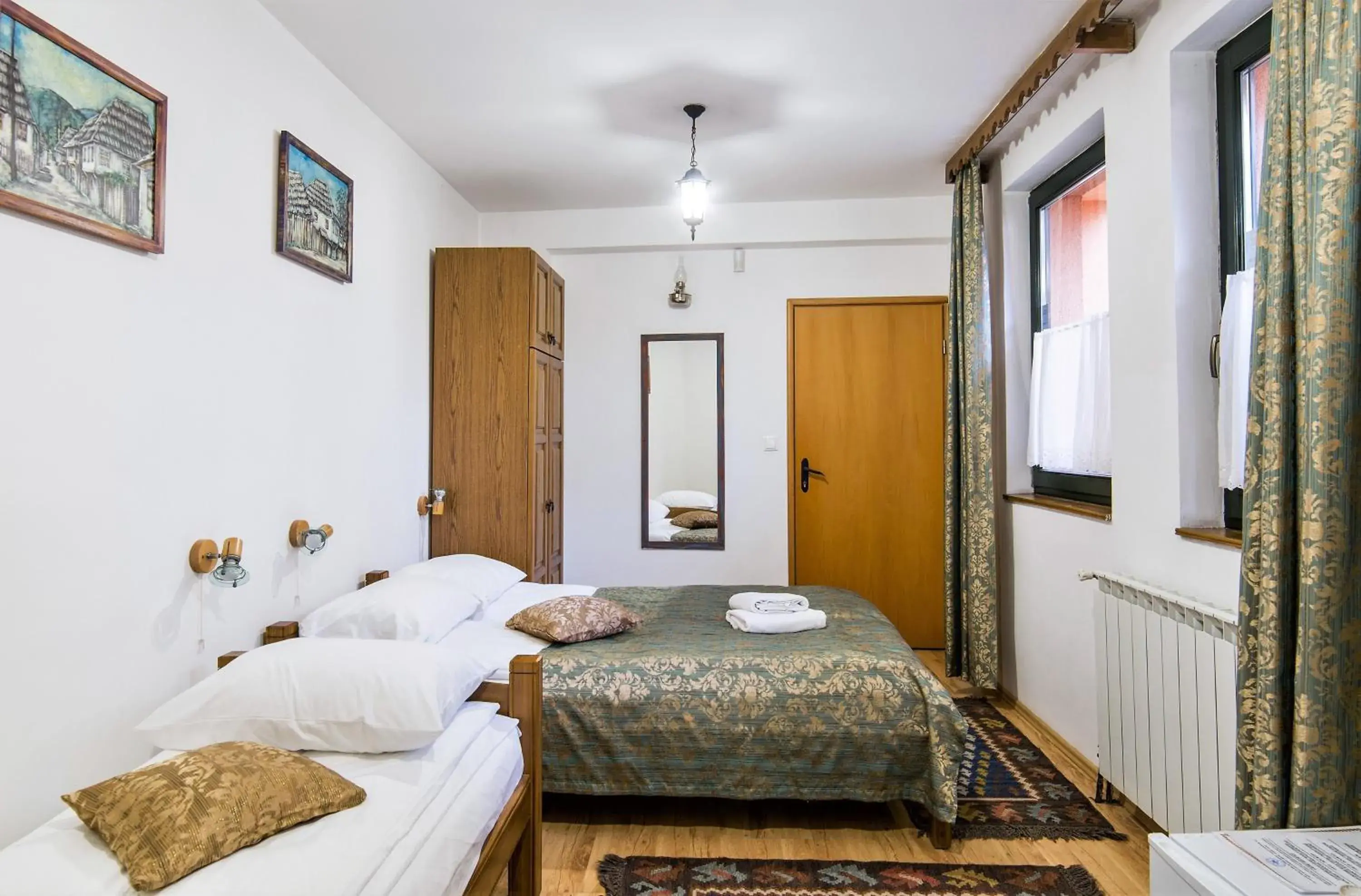 Triple Room - single occupancy in Hotel Kandilj Triple Room - single occupancy in Hotel Kandilj