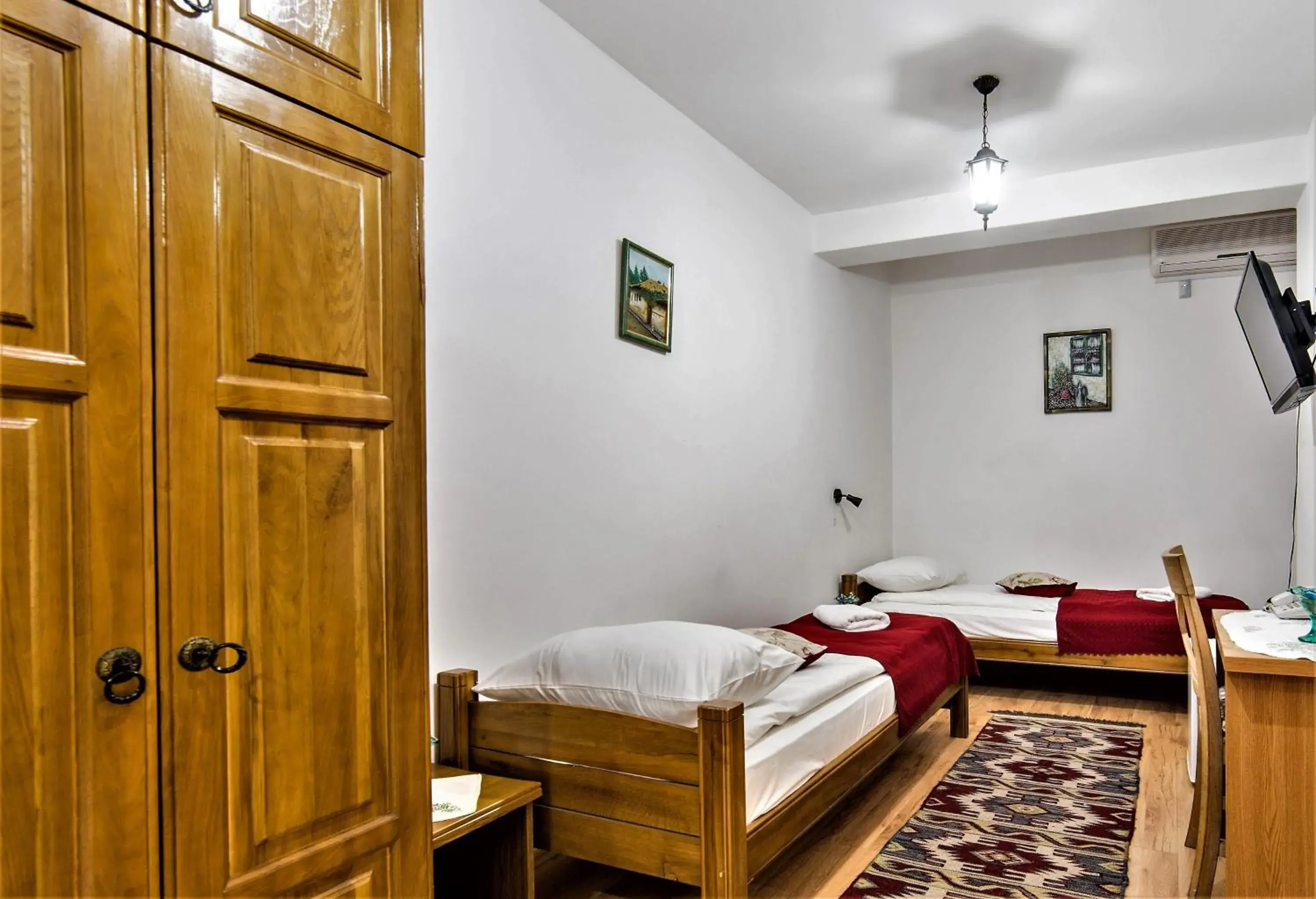 Standard Twin Room - single occupancy in Hotel Kandilj Standard Twin Room - single occupancy in Hotel Kandilj