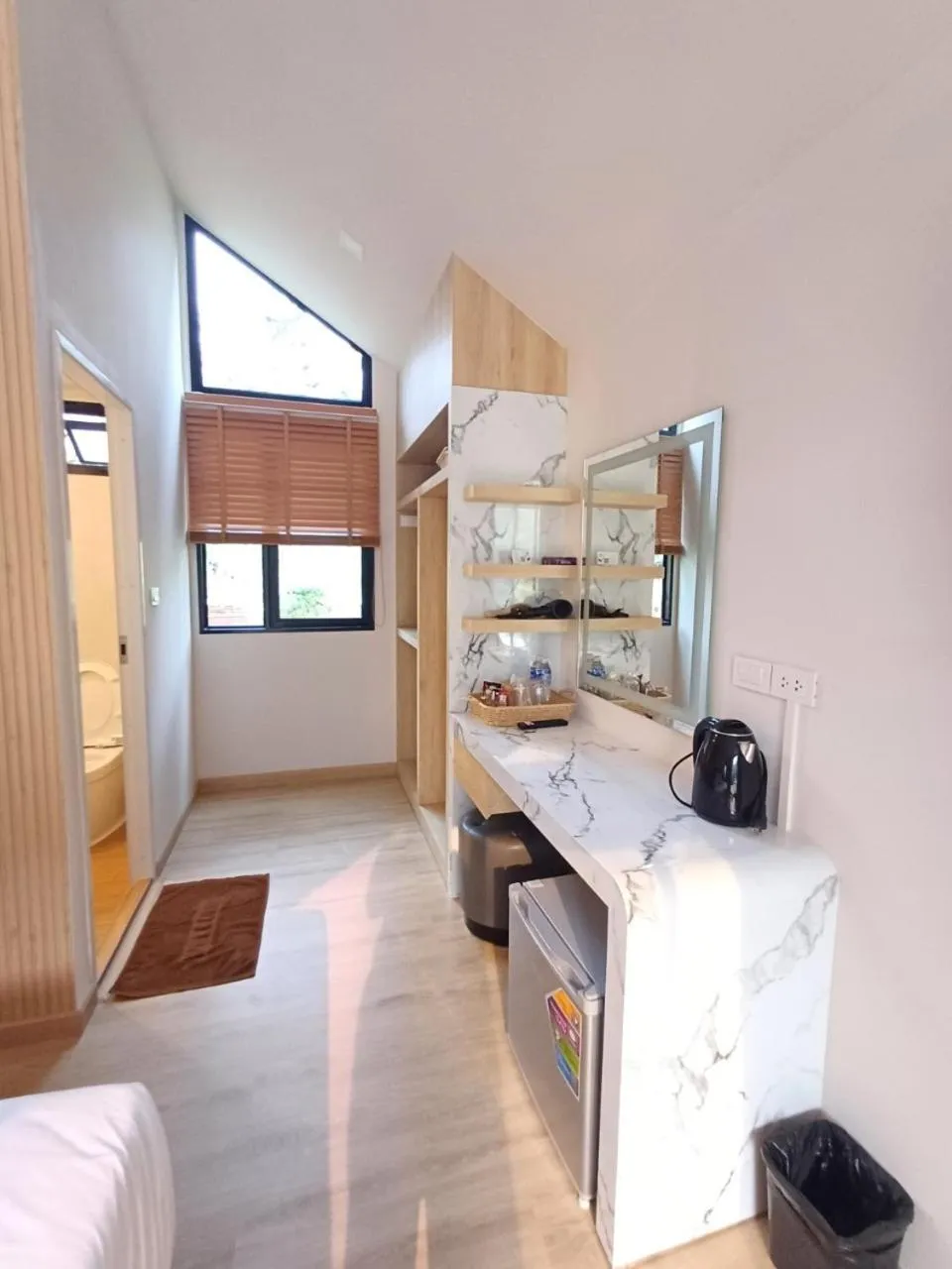 Lake Hill Resort Kanchanaburi