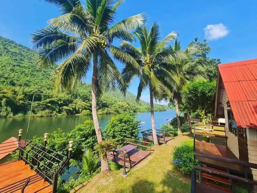 Lake Hill Resort Kanchanaburi