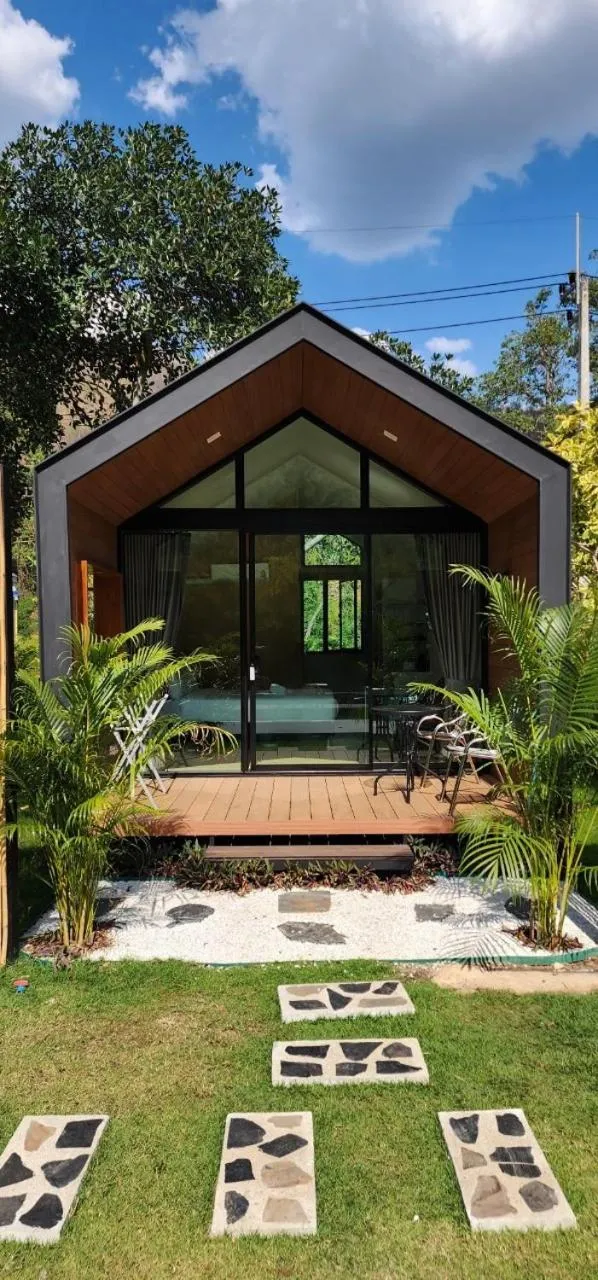 Lake Hill Resort Kanchanaburi