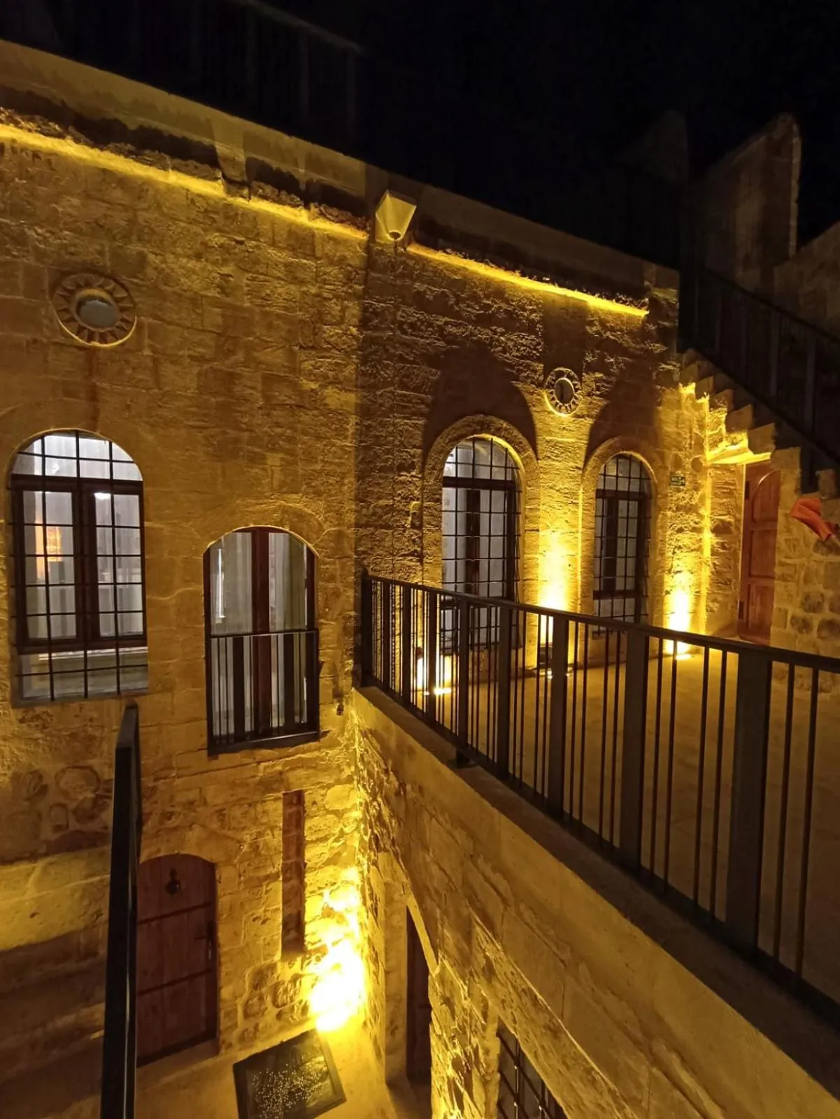 TUĞMANER Small House AJAR