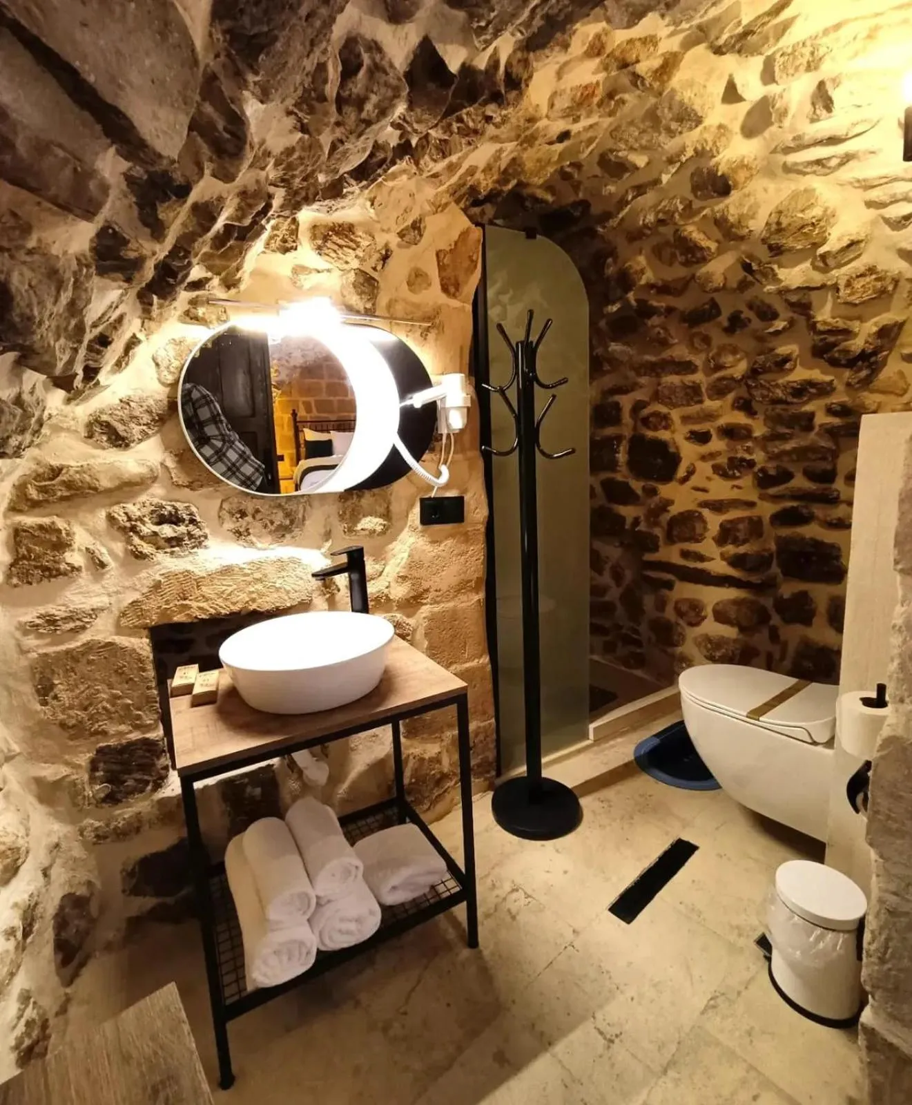 TUĞMANER Small House AJAR