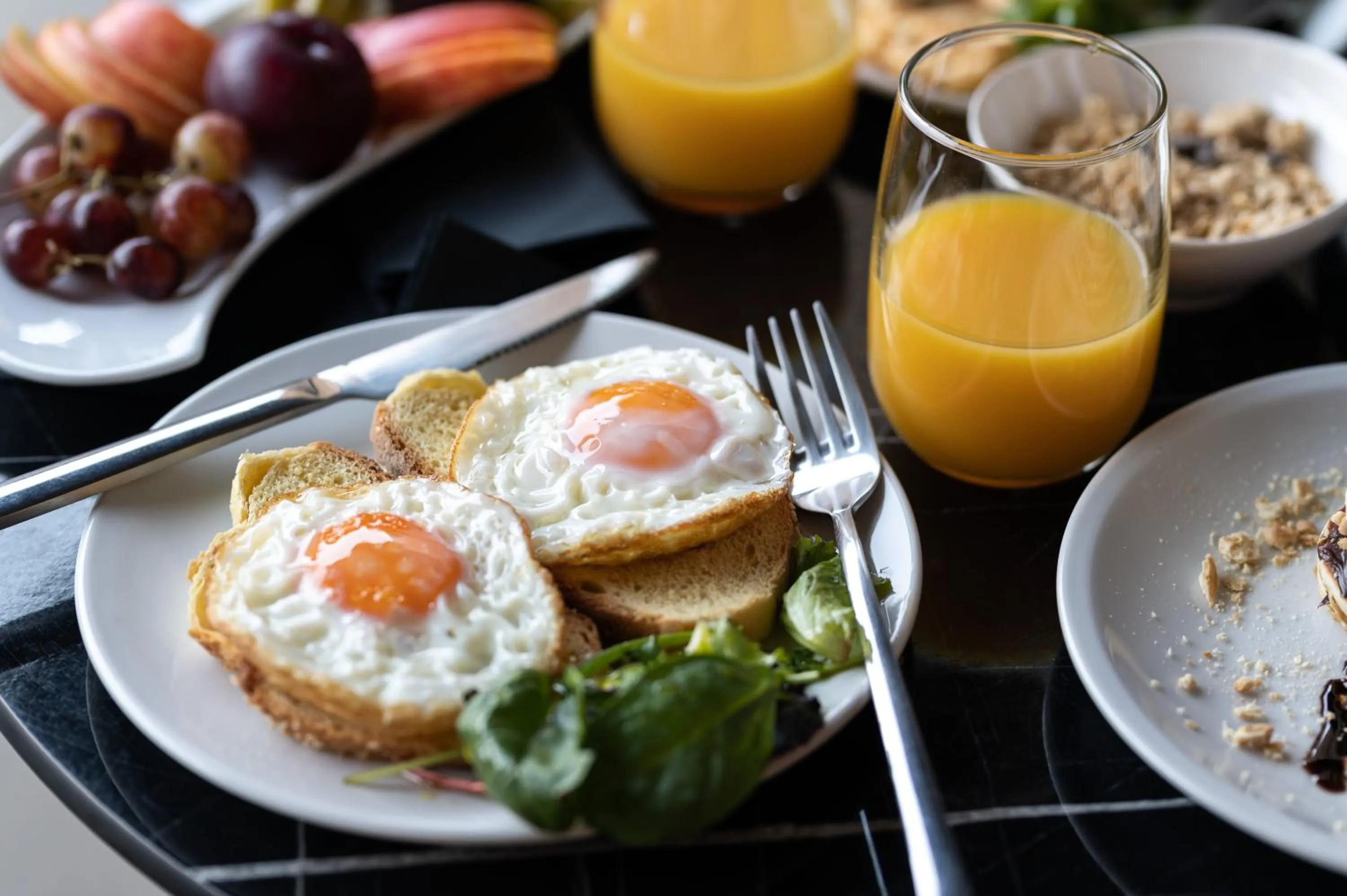 Breakfast in Opal Executive Suites