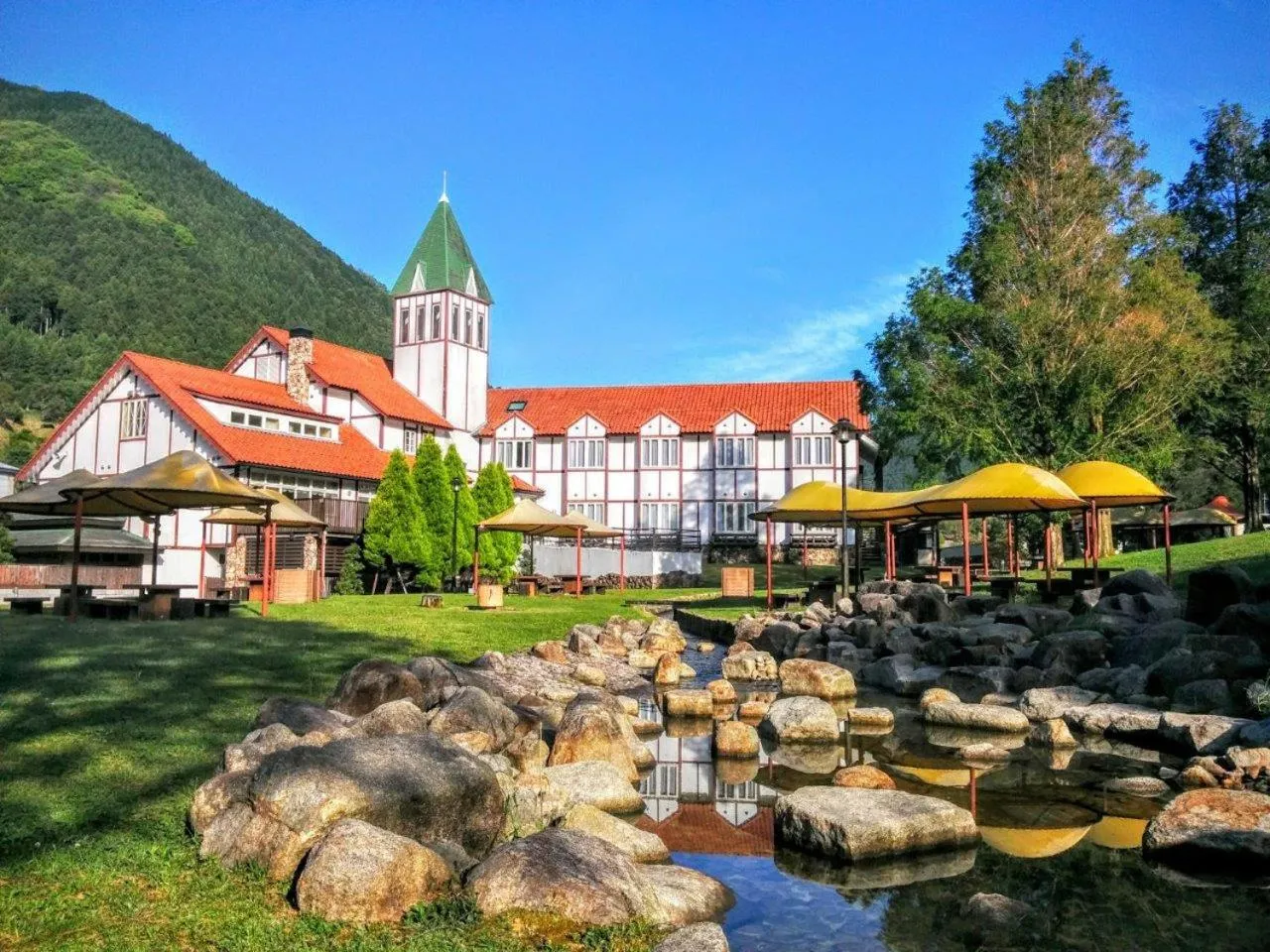 Property building in glampark Monte Rosa Hyogo