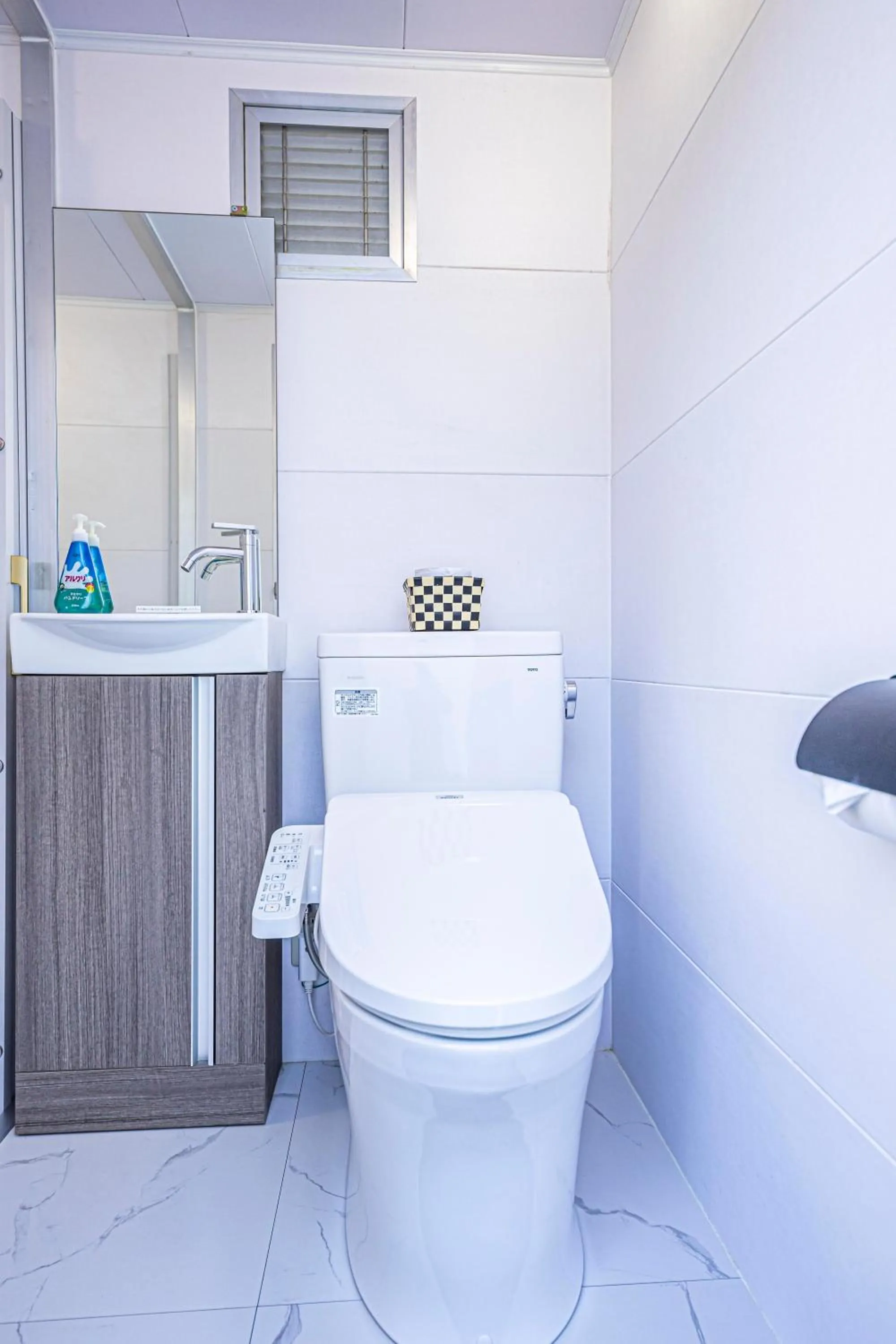 Toilet in glampark Monte Rosa Hyogo