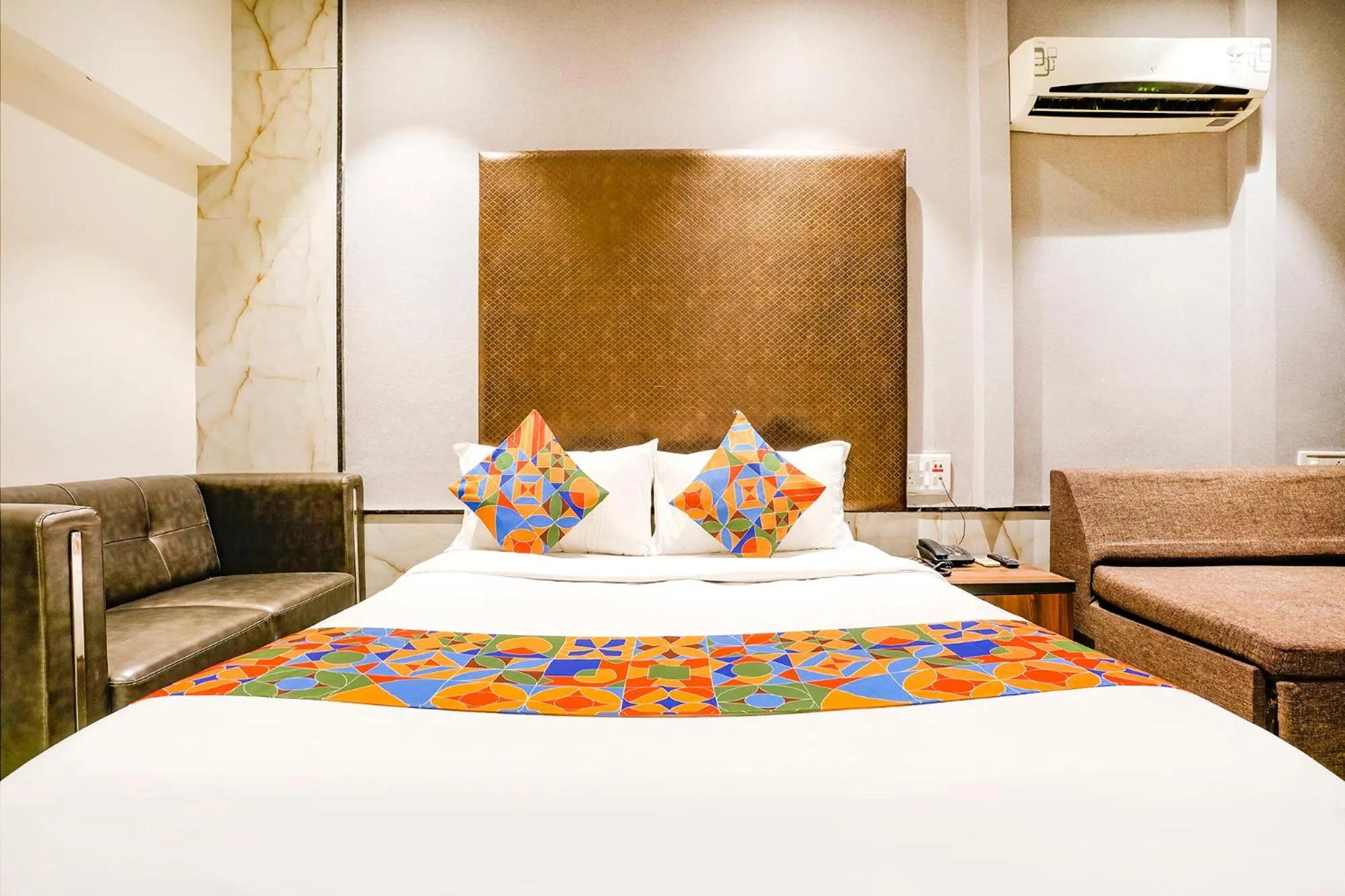 Bed in FabHotel Prime Welcome Palace - Inside Chandni Chowk Complex