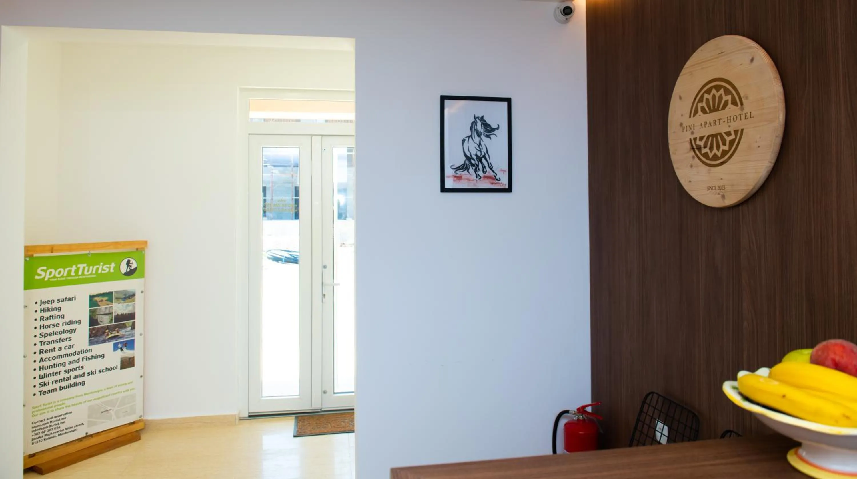 Decorative detail in Pini Apart-hotel