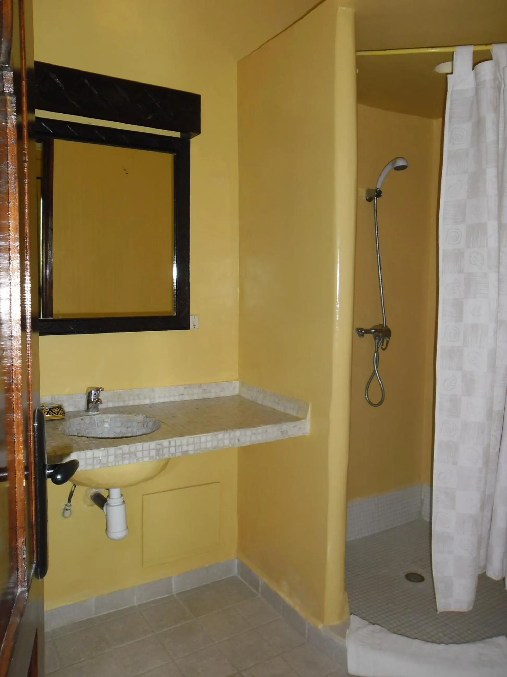 Toilet in Riad Zahra