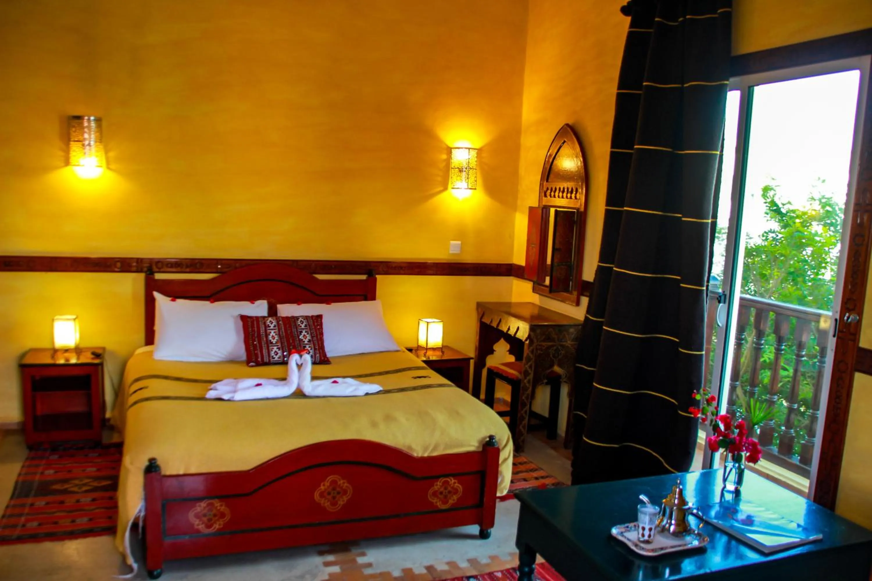 Photo of the whole room, Bed in Riad Zahra