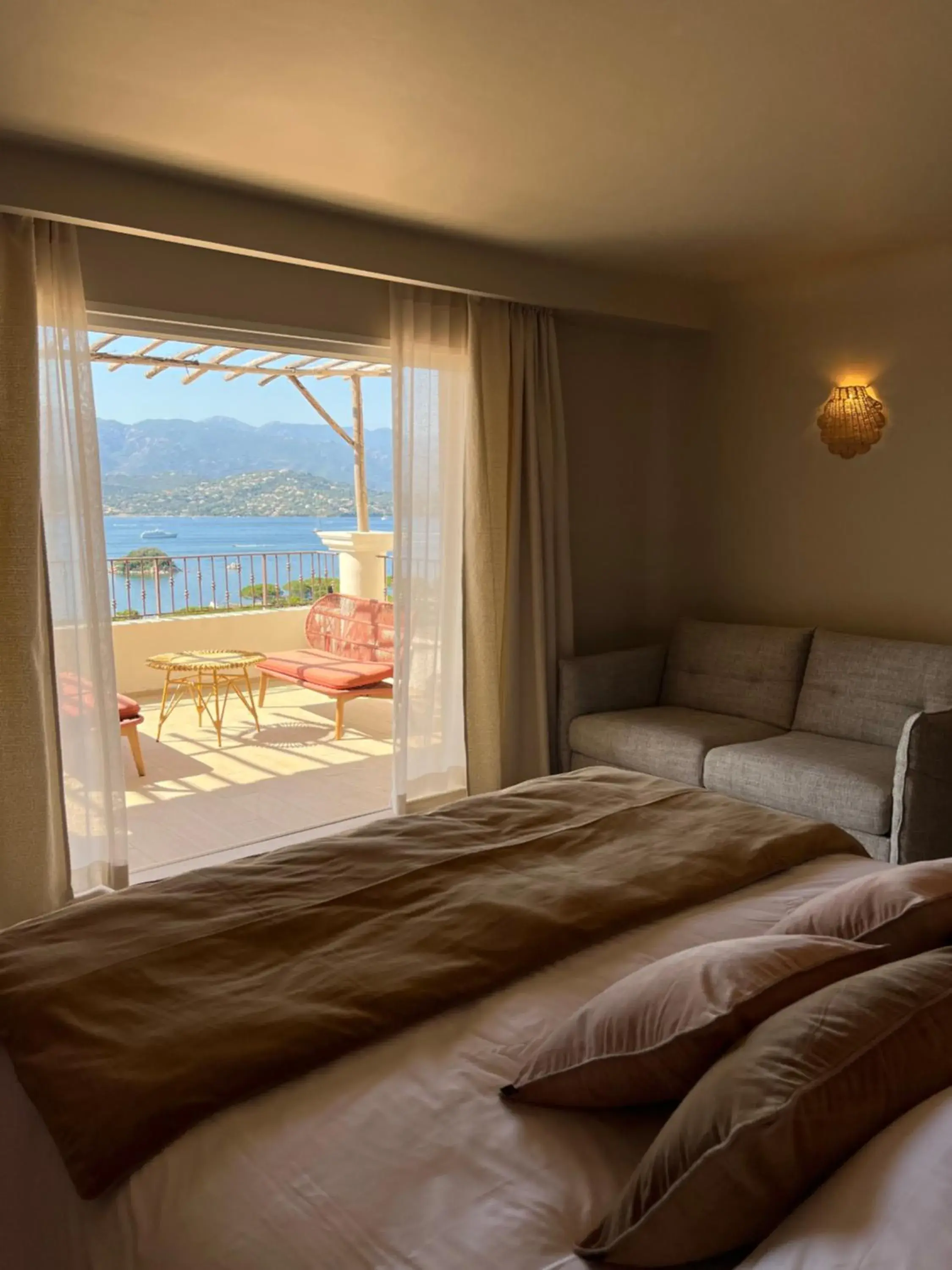 Prestige Suite with Sea View in Hotel Riva Beach Prestige Suite with Sea View in Hotel Riva Beach