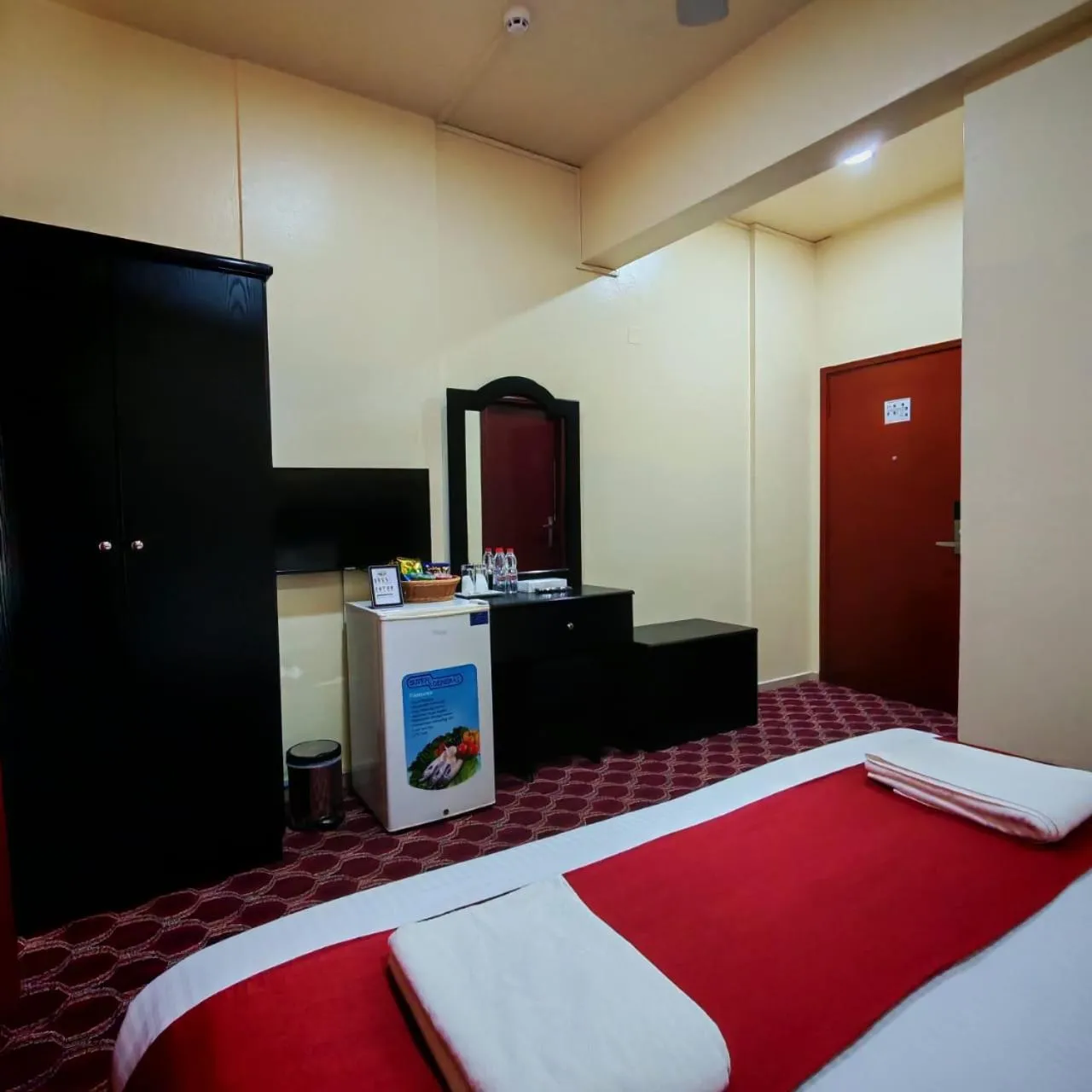 Bedroom, Bed in DANA HOTEL-Clock Tower Sharjah