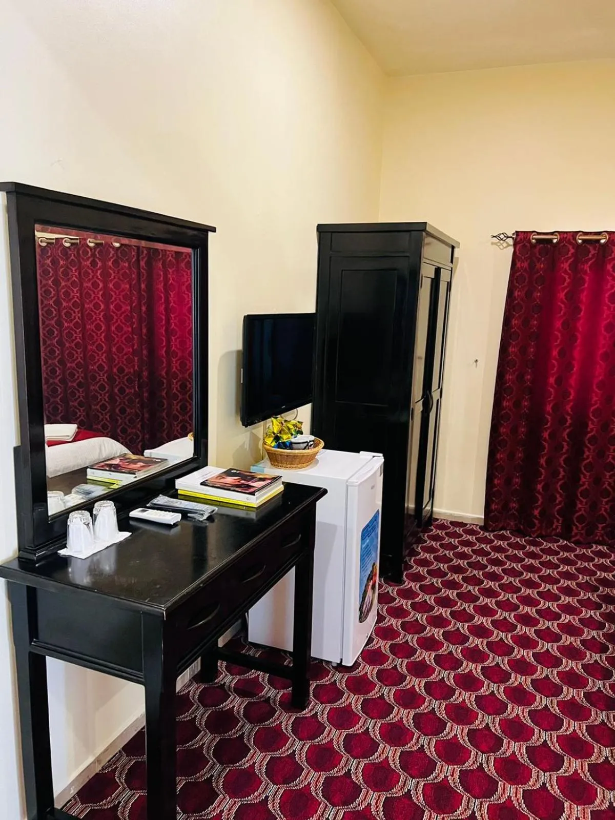 Bedroom, Bed in DANA HOTEL-Clock Tower Sharjah