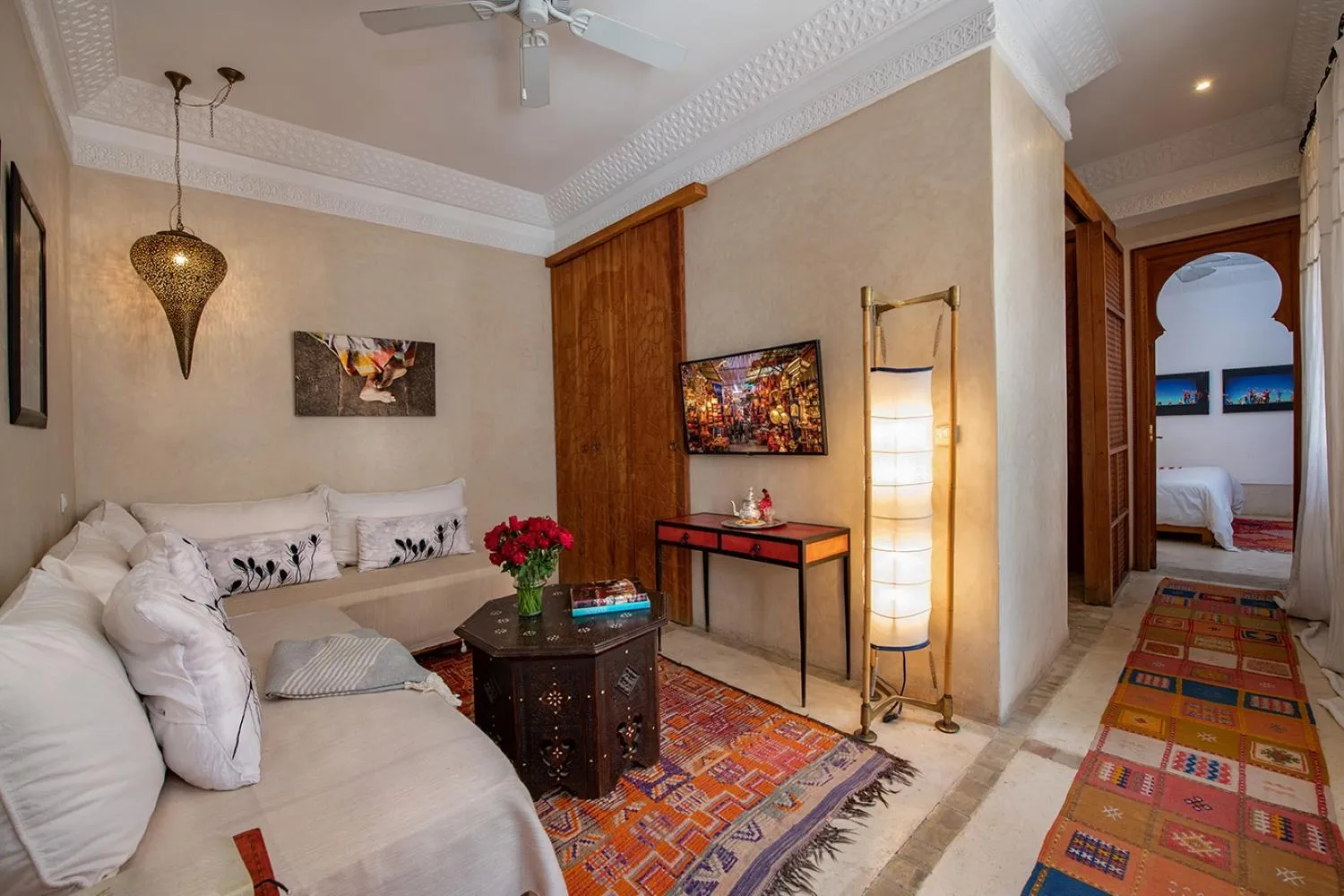 TV and multimedia in Riad Dar Justo Hotel Boutique & Spa