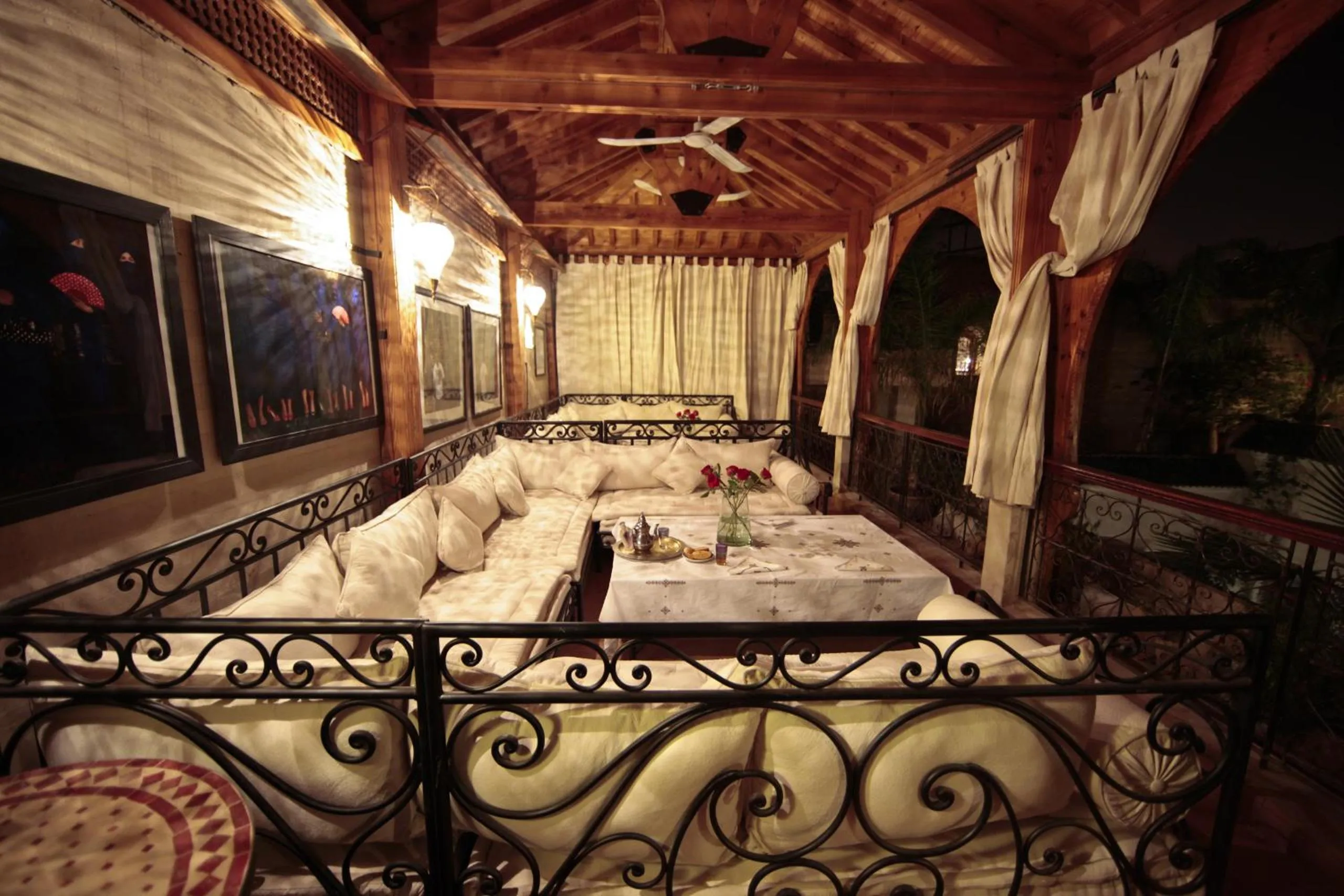 Patio, Bed in Riad Dar Justo Hotel Boutique & Spa