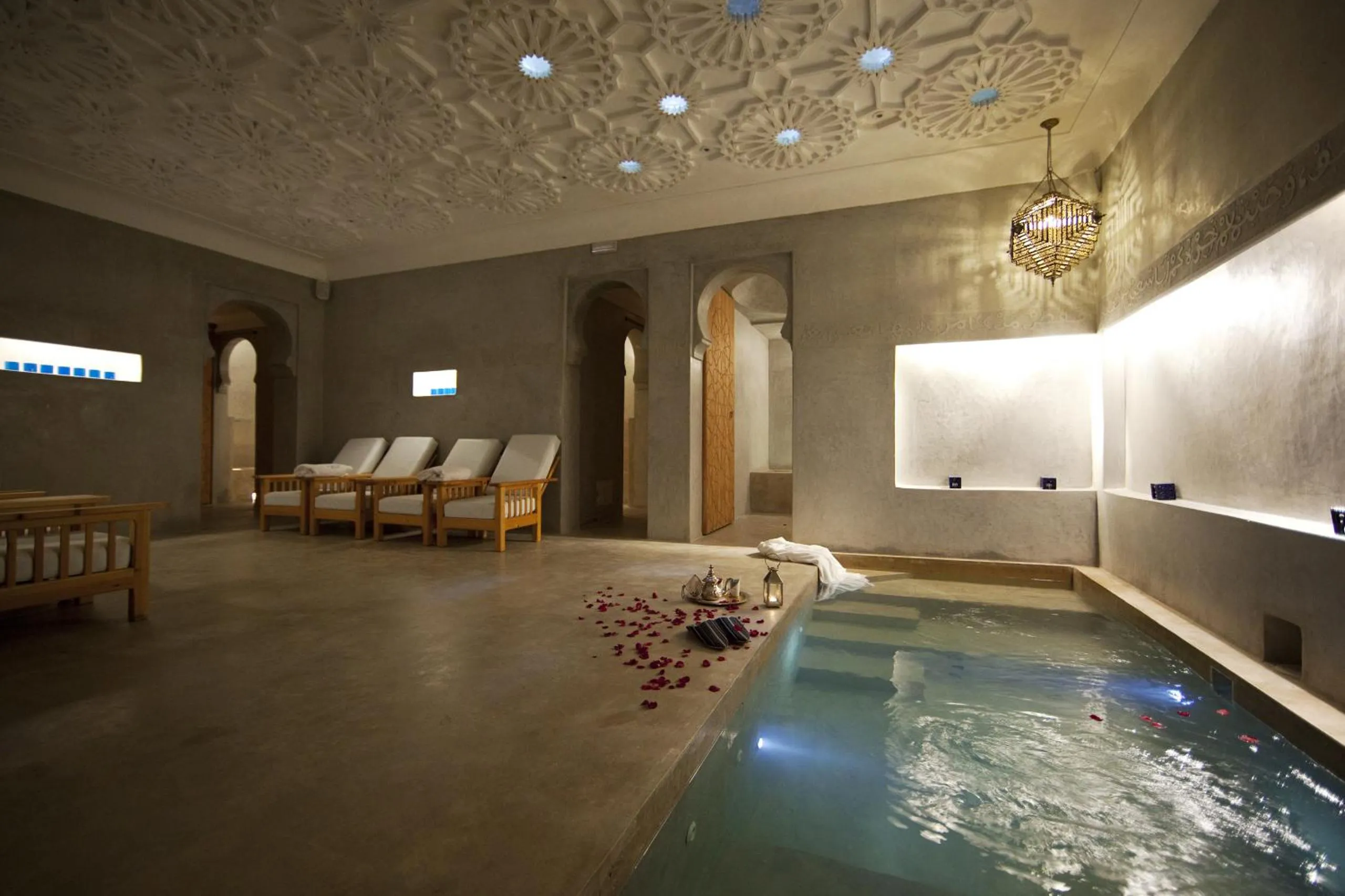 Hot Tub in Riad Dar Justo Hotel Boutique & Spa