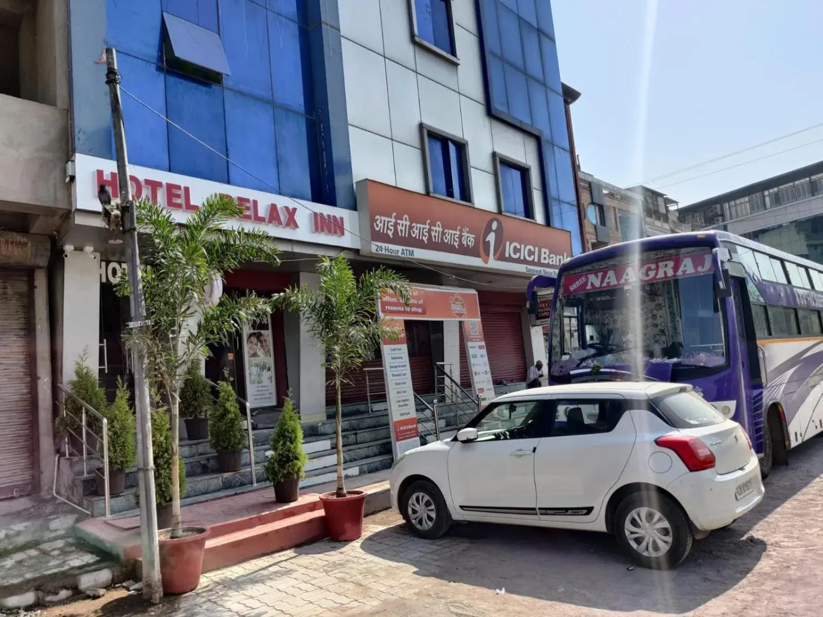 Property building in Relax Inn Property building in Relax Inn