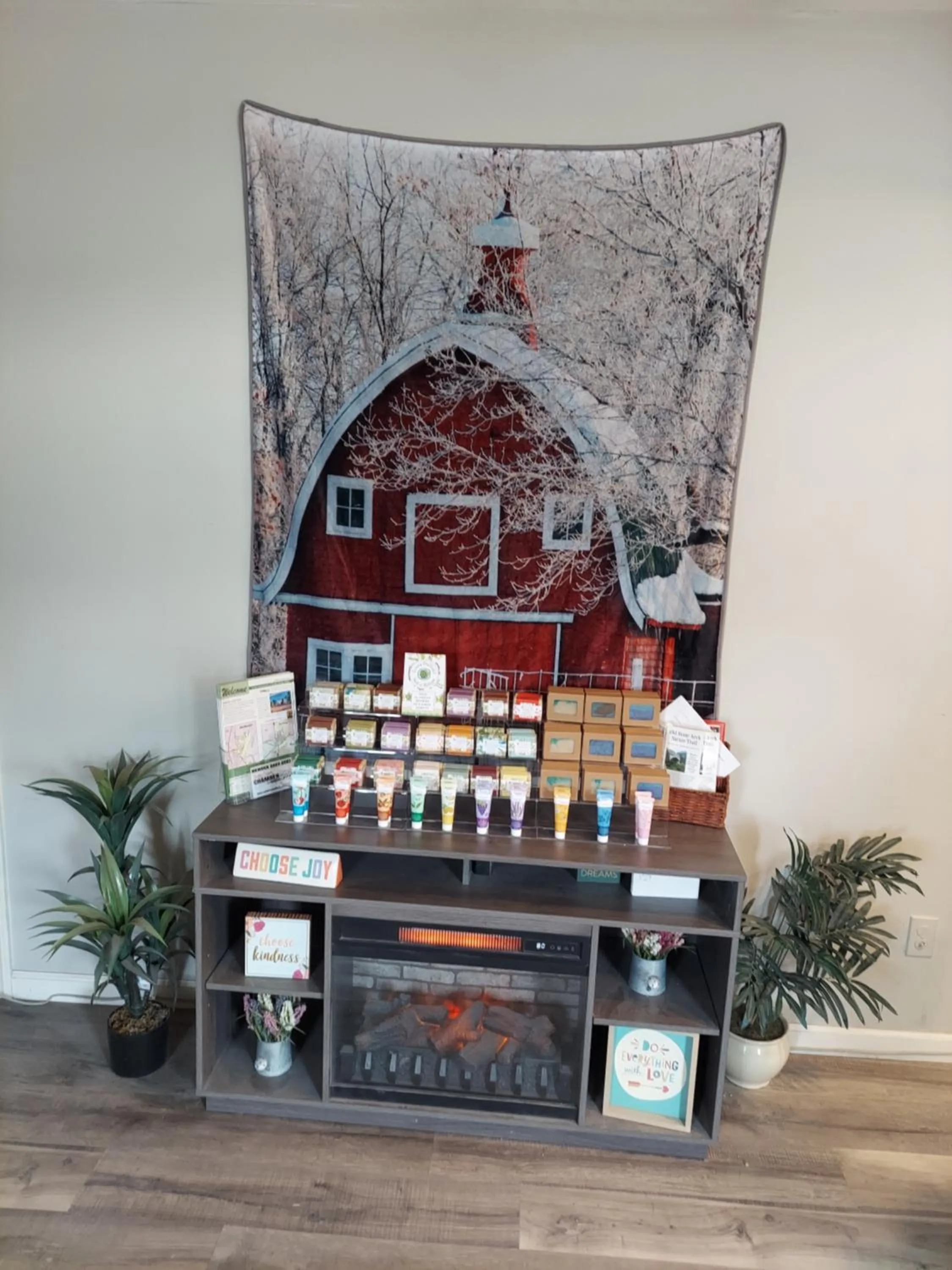 Lobby or reception in Country Inn of Shelby