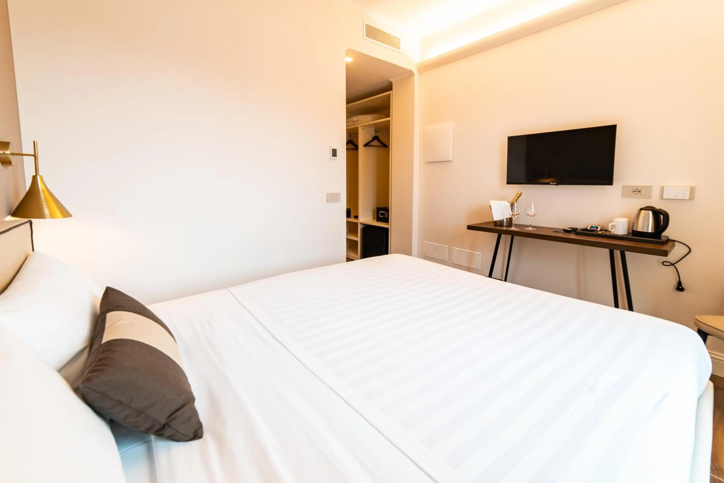 Bed in Hotel del Conte