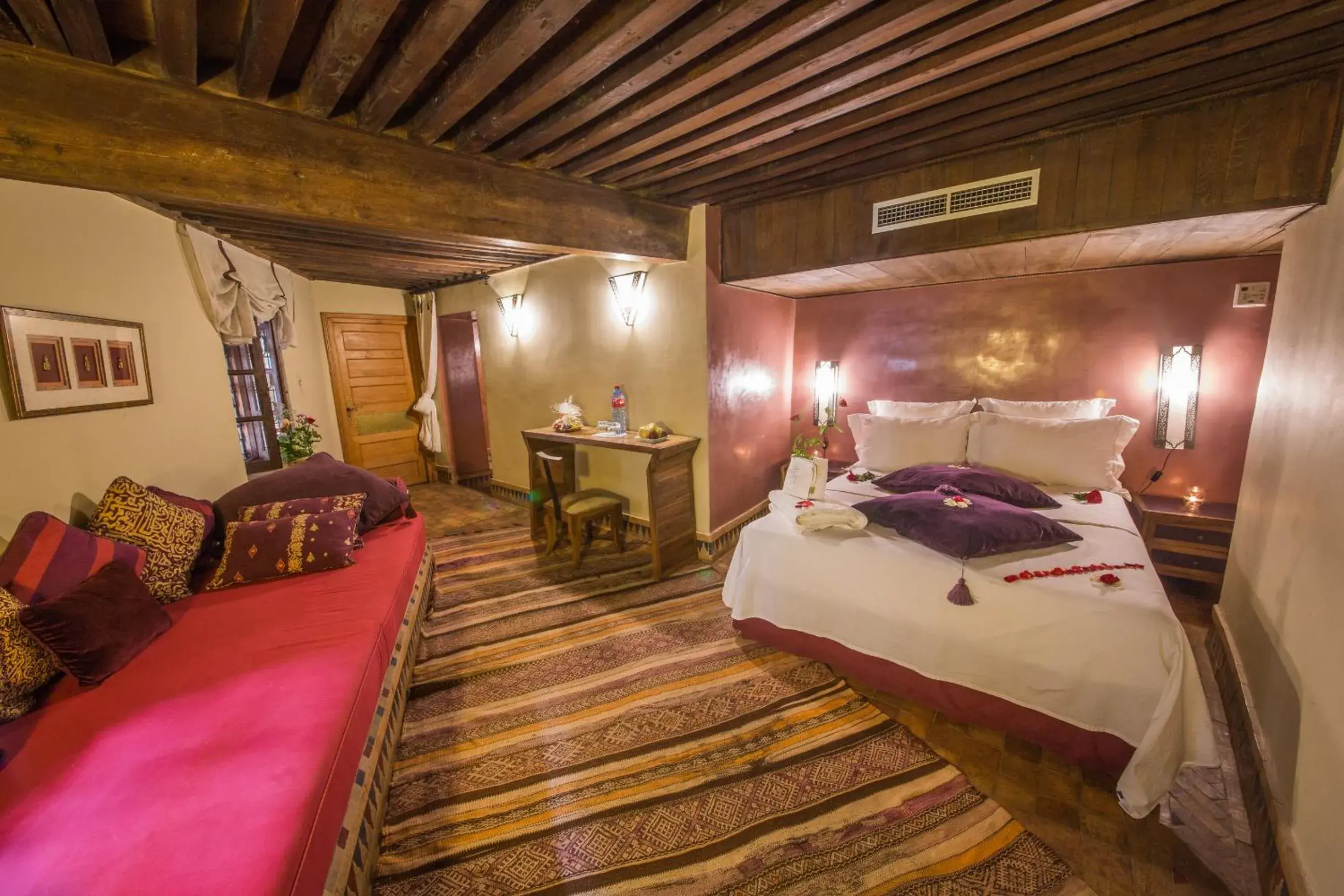 Amethyste in Dar victoria Amethyste in Dar victoria