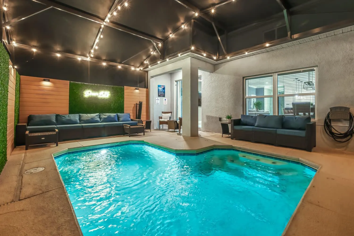 Brand New Corner Lot Pond View Vacation Home