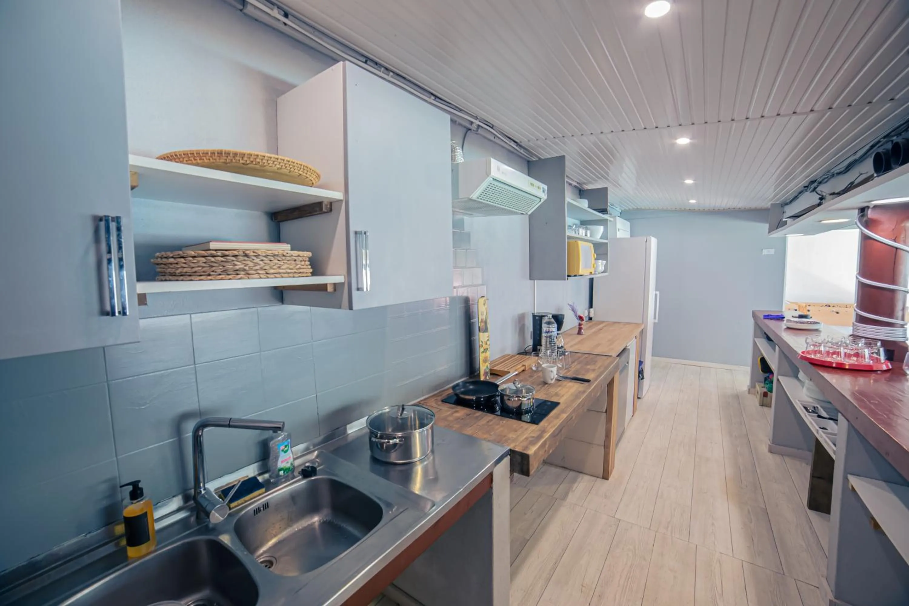 VILLA piscine-spa-sauna, 25 personnes, 5 mn océan