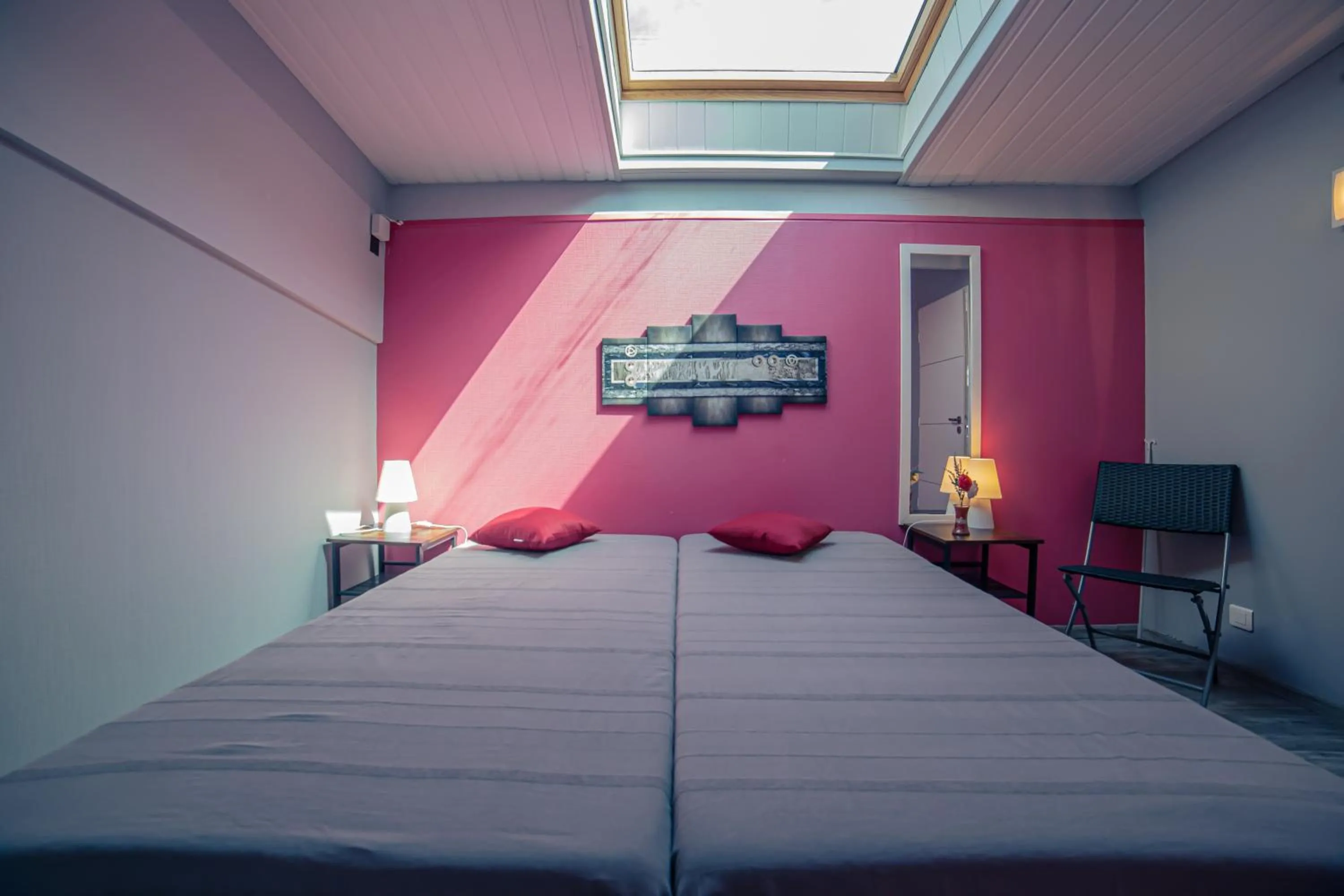 Bed in VILLA piscine-spa-sauna, 25 personnes, 5 mn océan