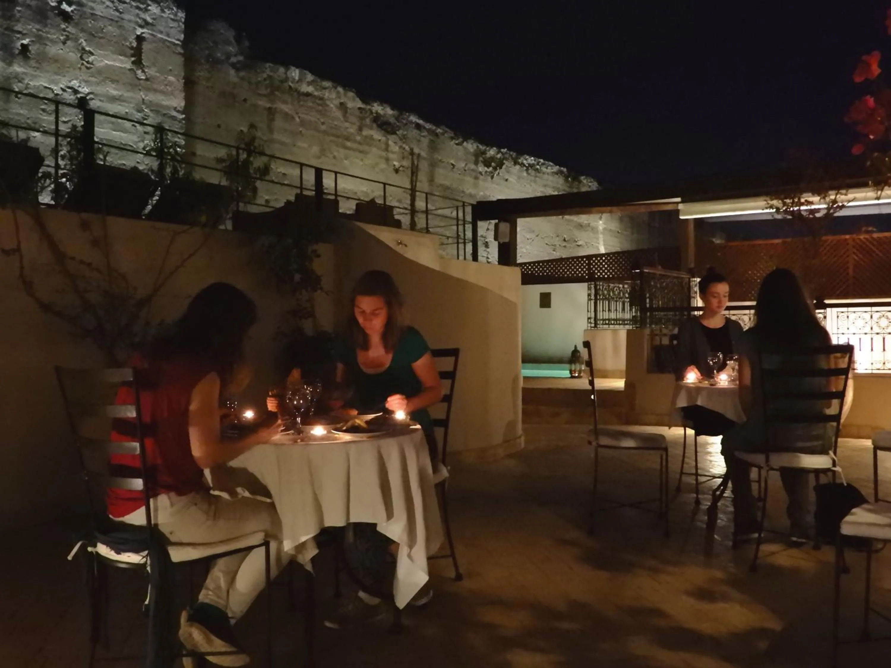 Restaurant/places to eat in Riad Carina