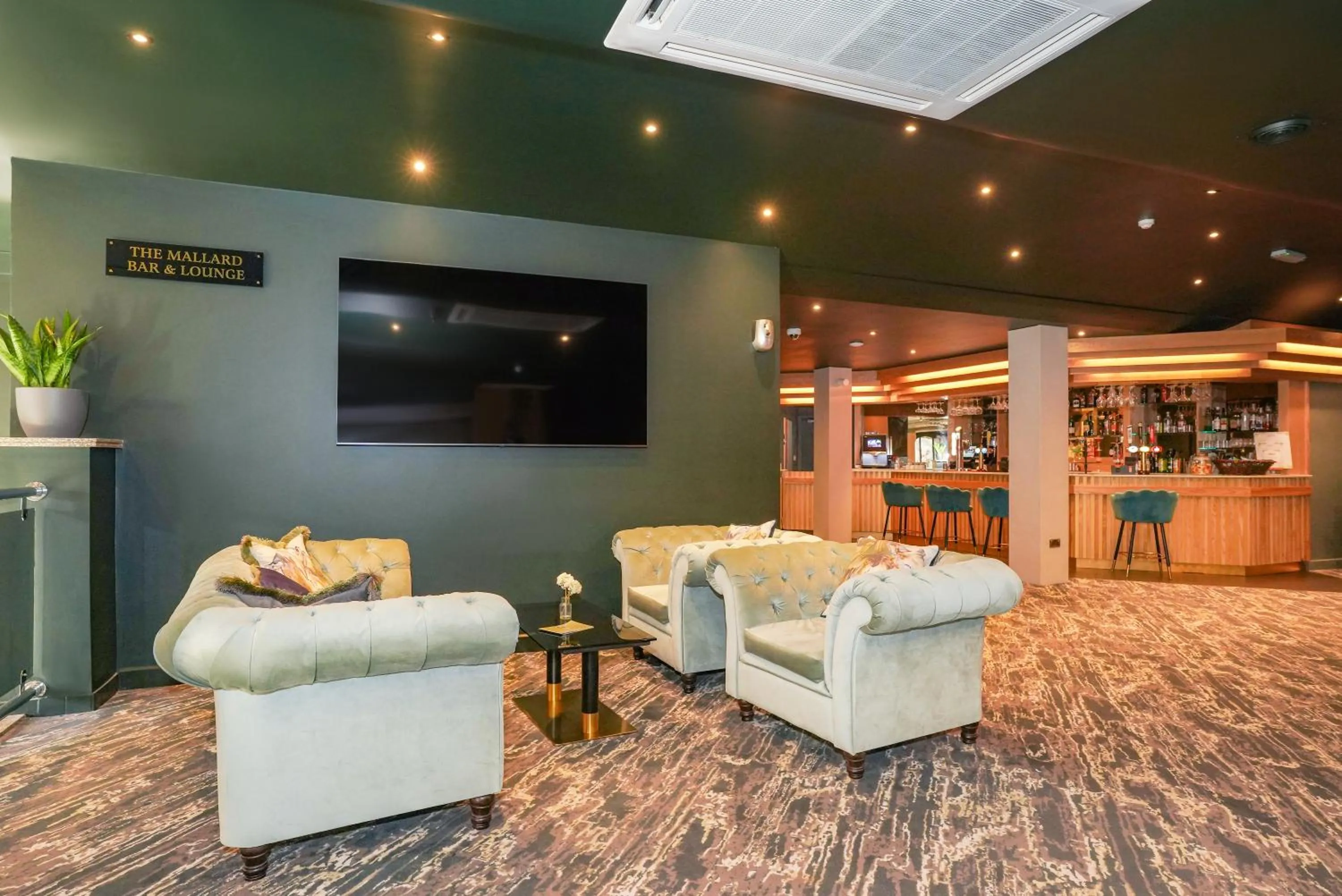 Lounge or bar in Park hall Hotel & Spa Lancashire, a member of Radisson Individuals