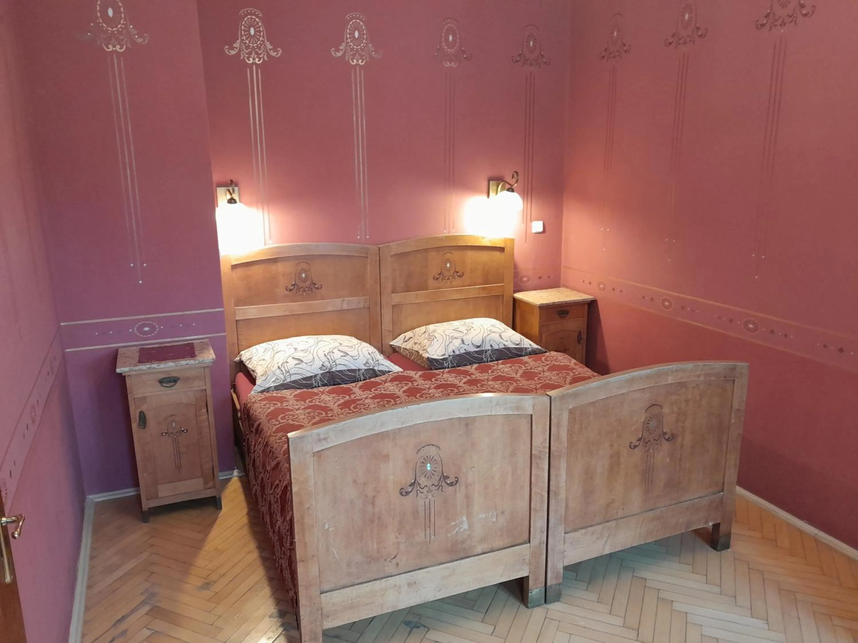 Bed in Apartments Kájovská 63