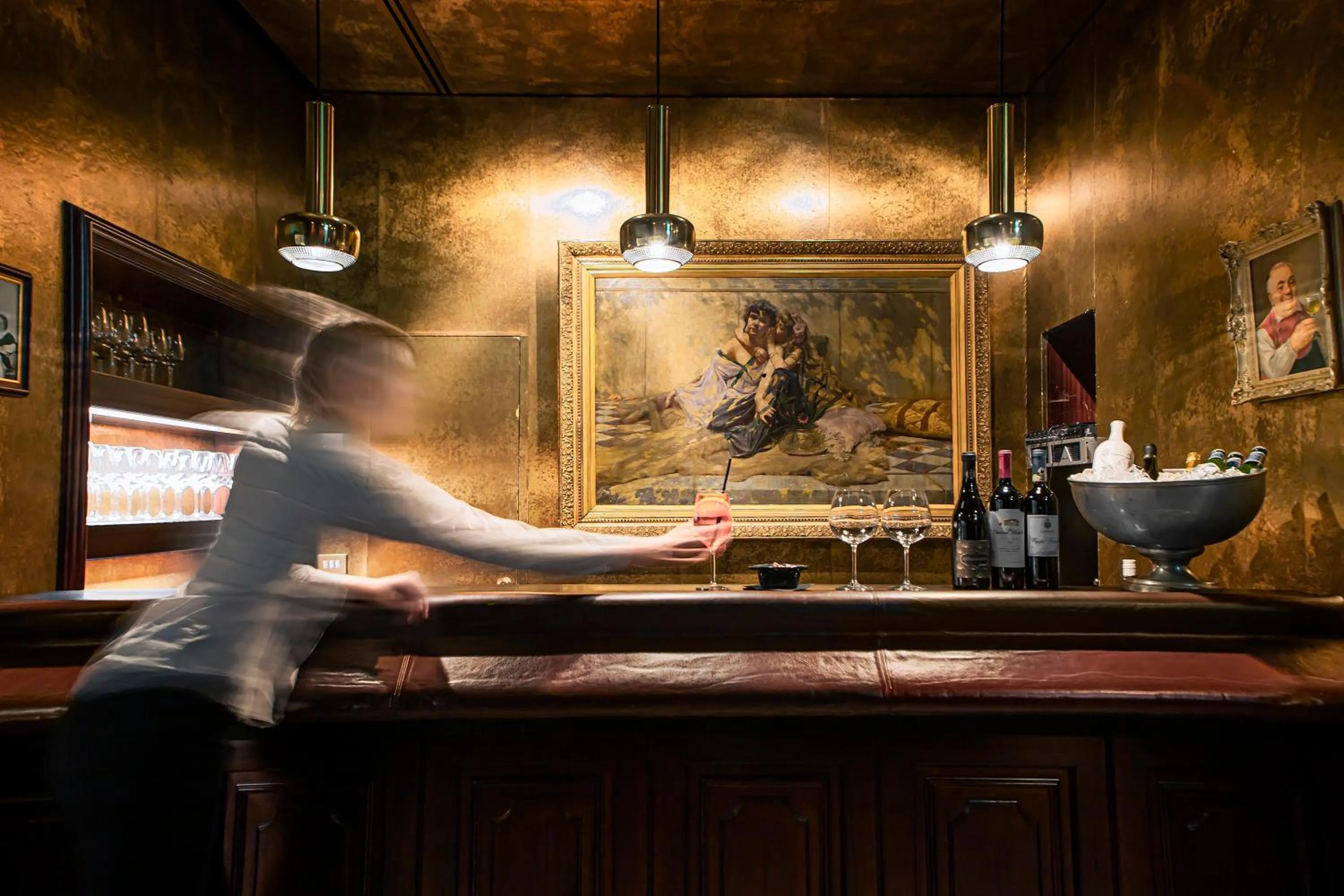 Lounge or bar in Hotel Holt - The Art Hotel