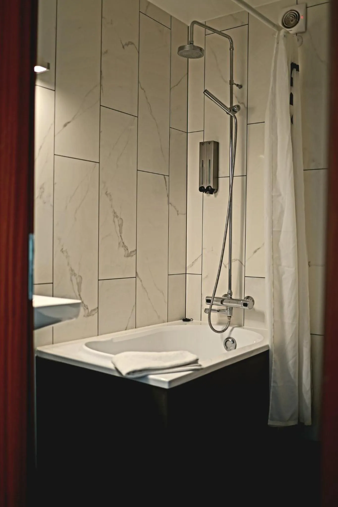 Bathroom in Hotel Hvolsvollur - Central South Iceland